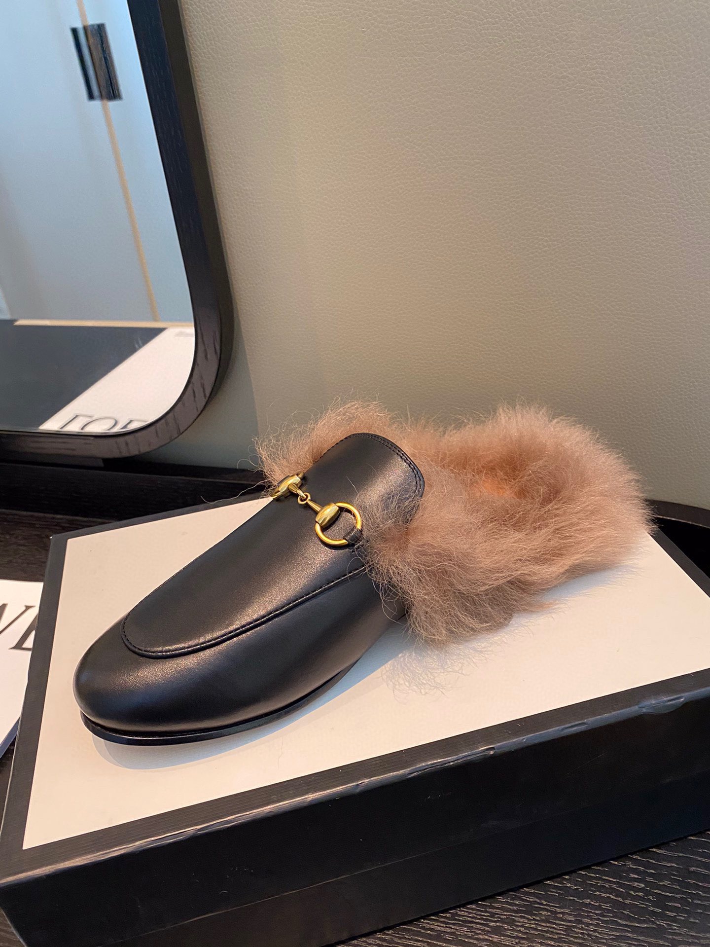 GUCCI Fur Sandals
