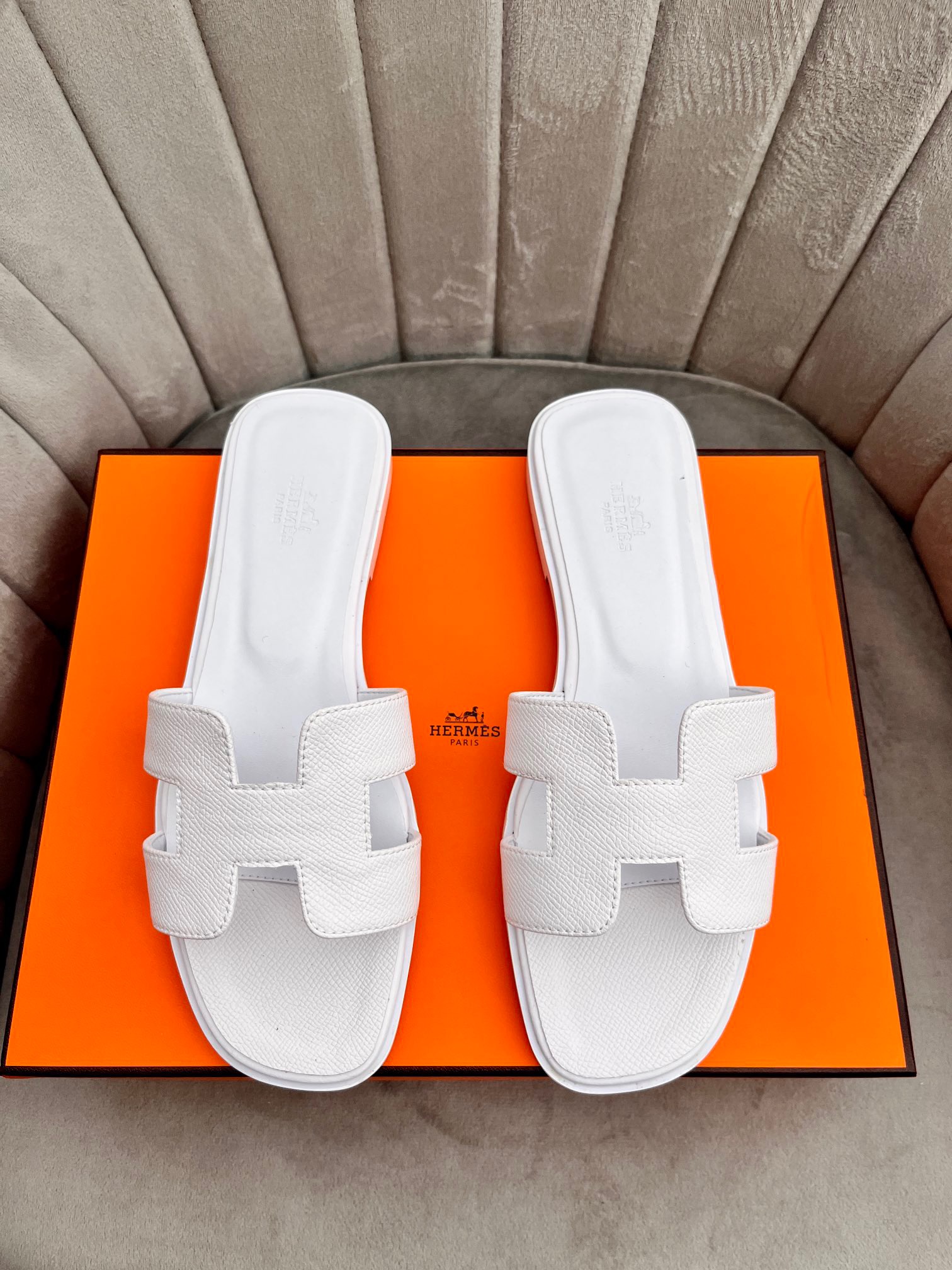 HERMES Oran Slippers