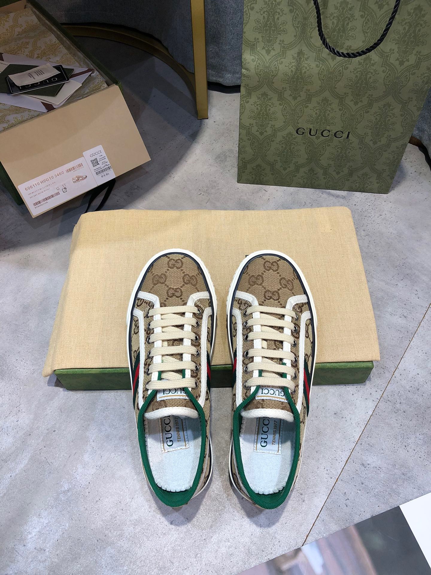 GUCCI Tennis 1977 Sneakers