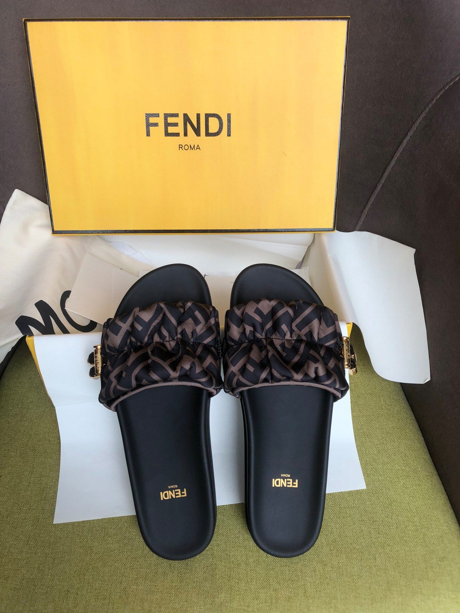 FENDI Feel slippers