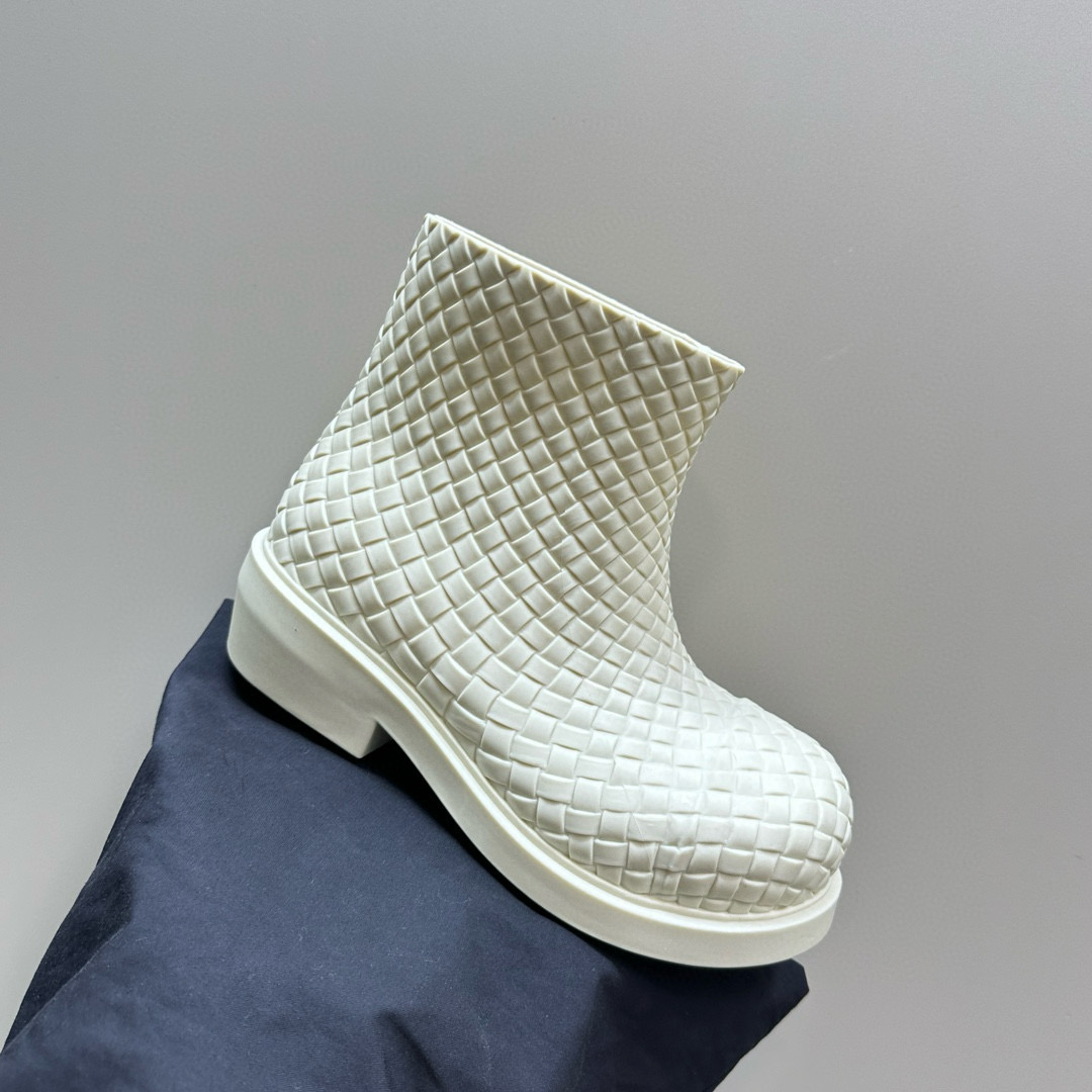BottegaVeneta Fireman Boots