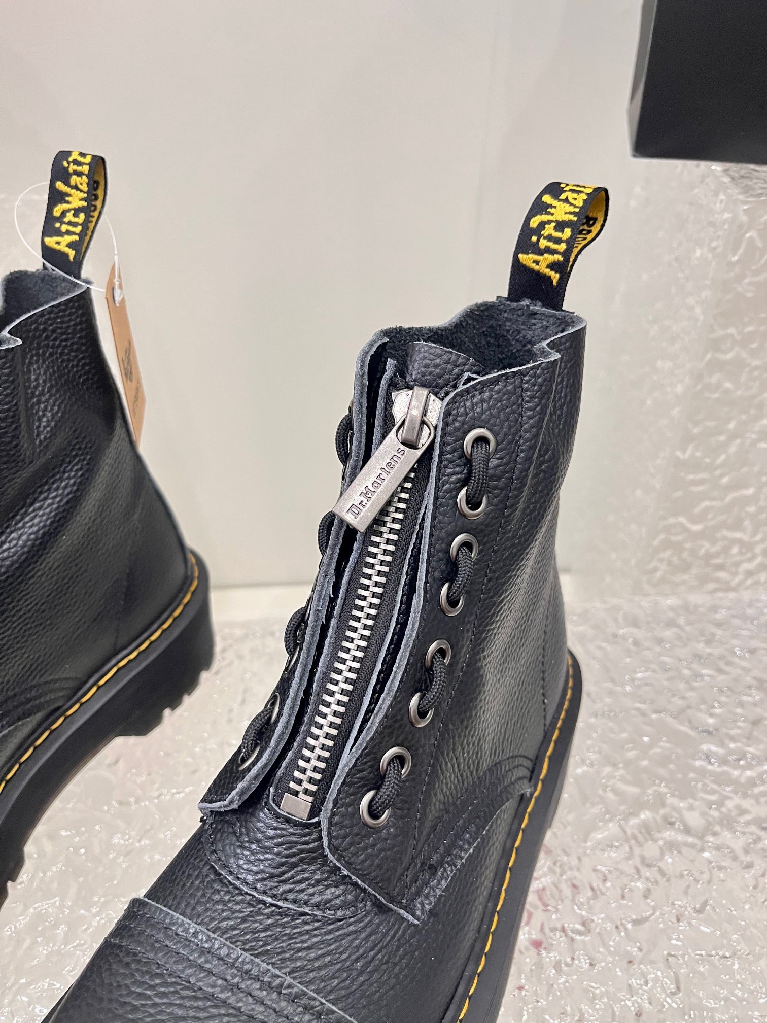 Dr.Martens Boots