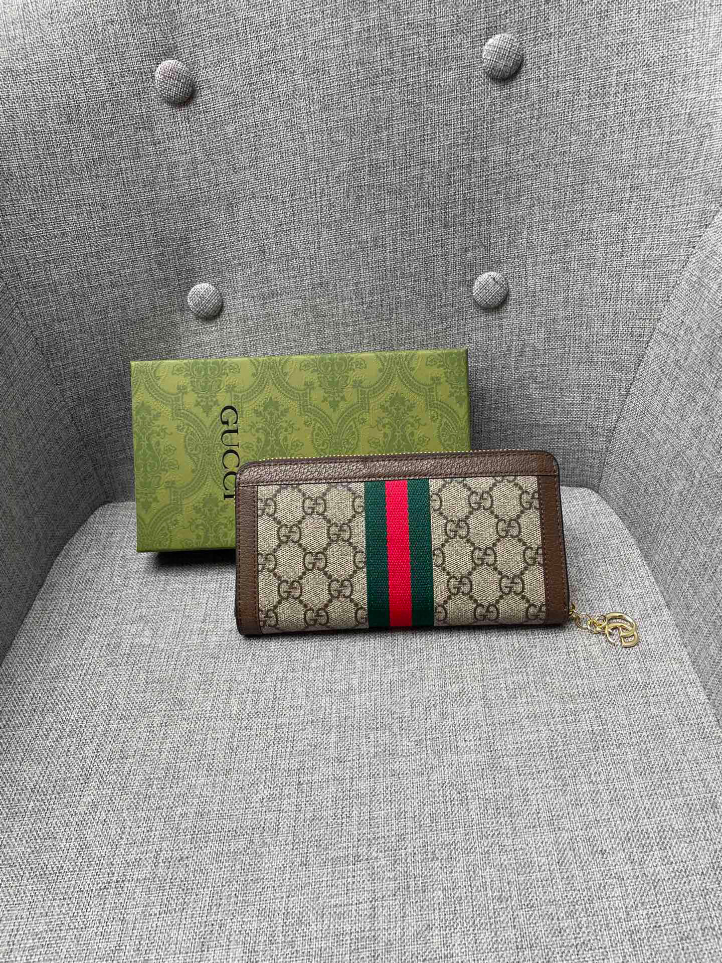 GUCCI wallet