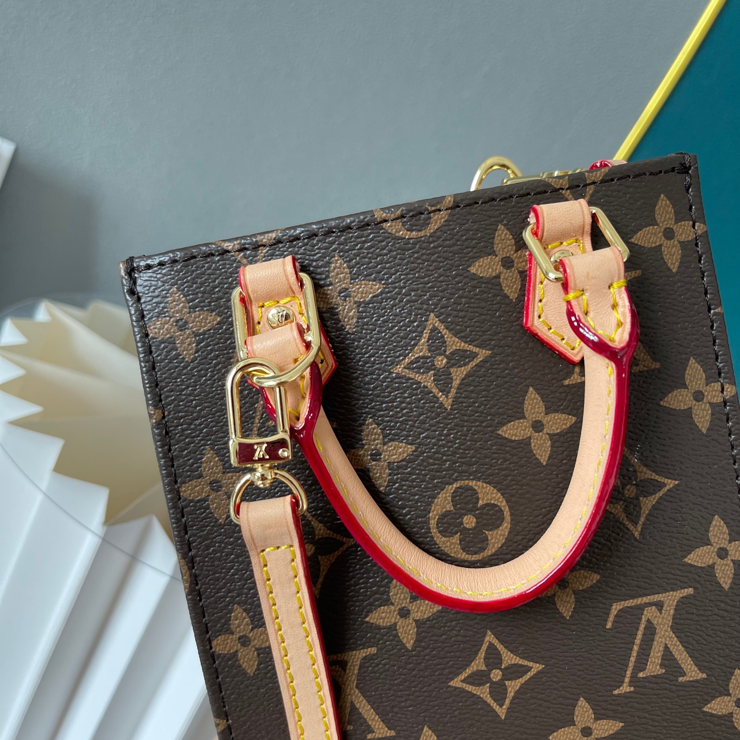 LV PETIT SAC PLAT Handbag