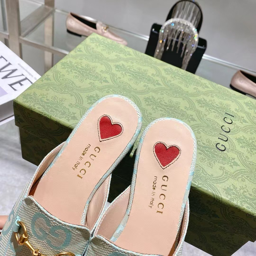 GUCCI Monogram Logo Buckled Loafer