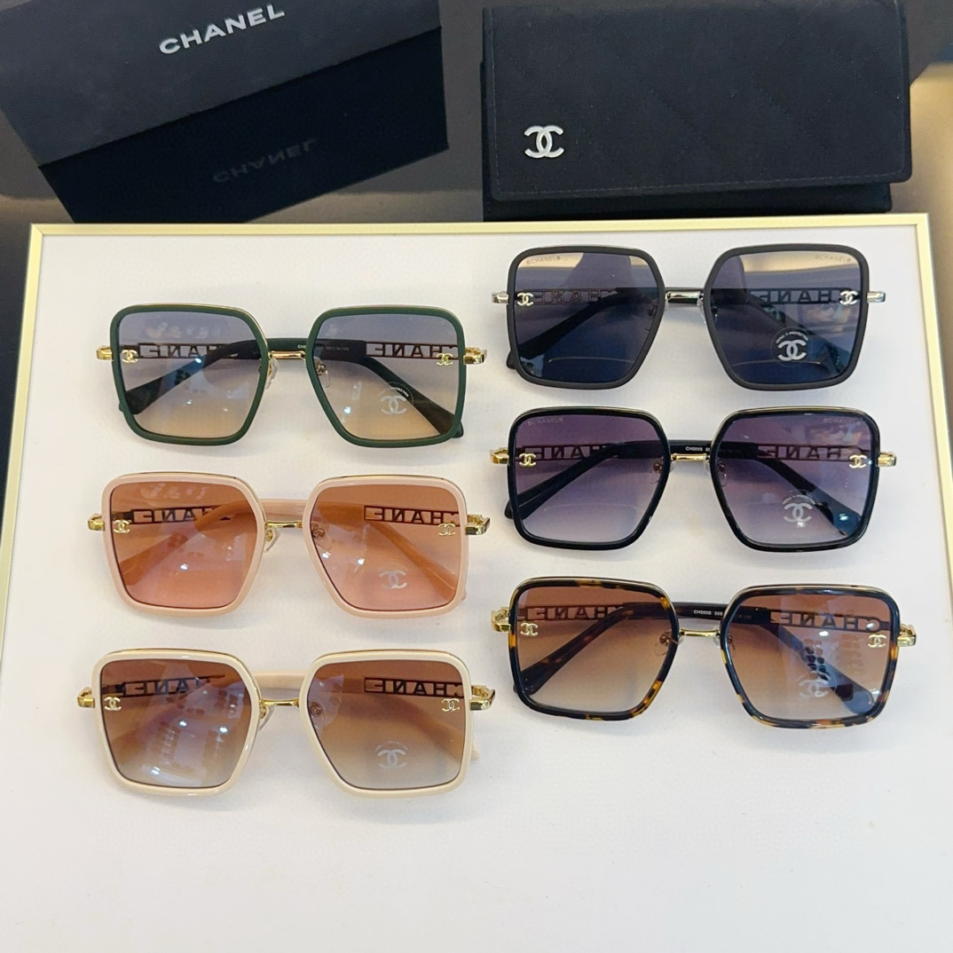 CHANEL sunglasses