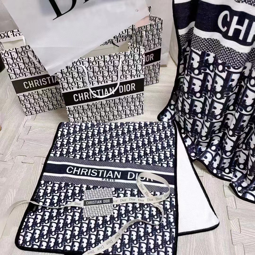 DIOR Towel sets