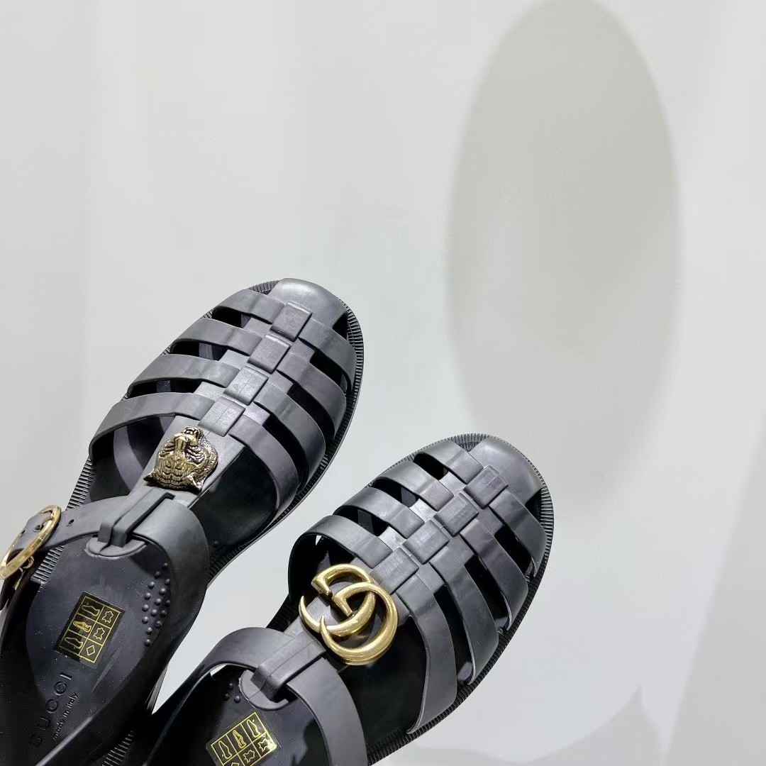 GUCCI Buckle Strap Jelly Sandals