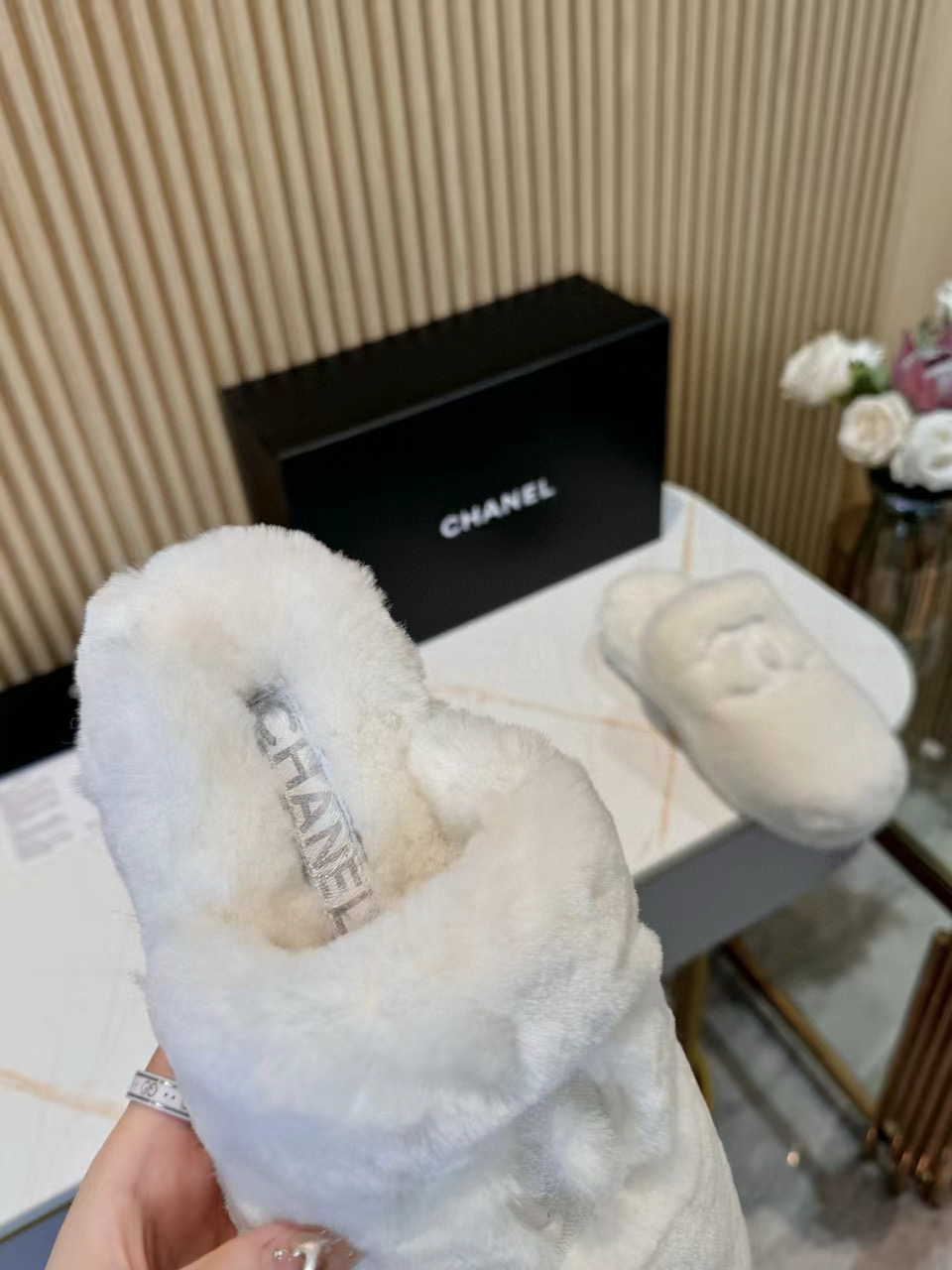 CHANEL Wool slippers