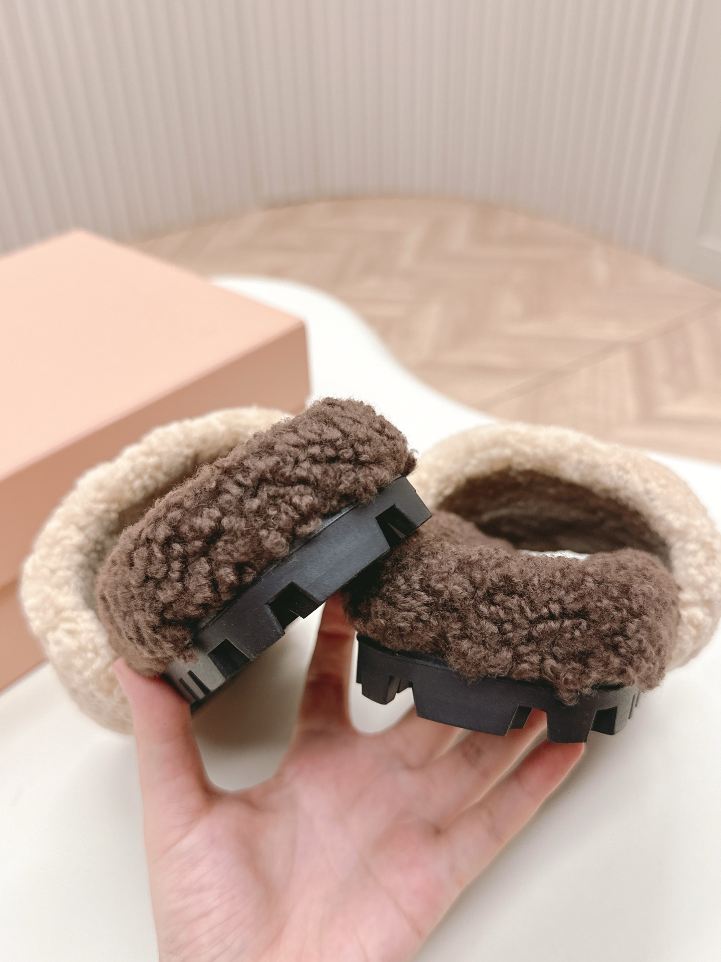 MIU MIU Wool slippers