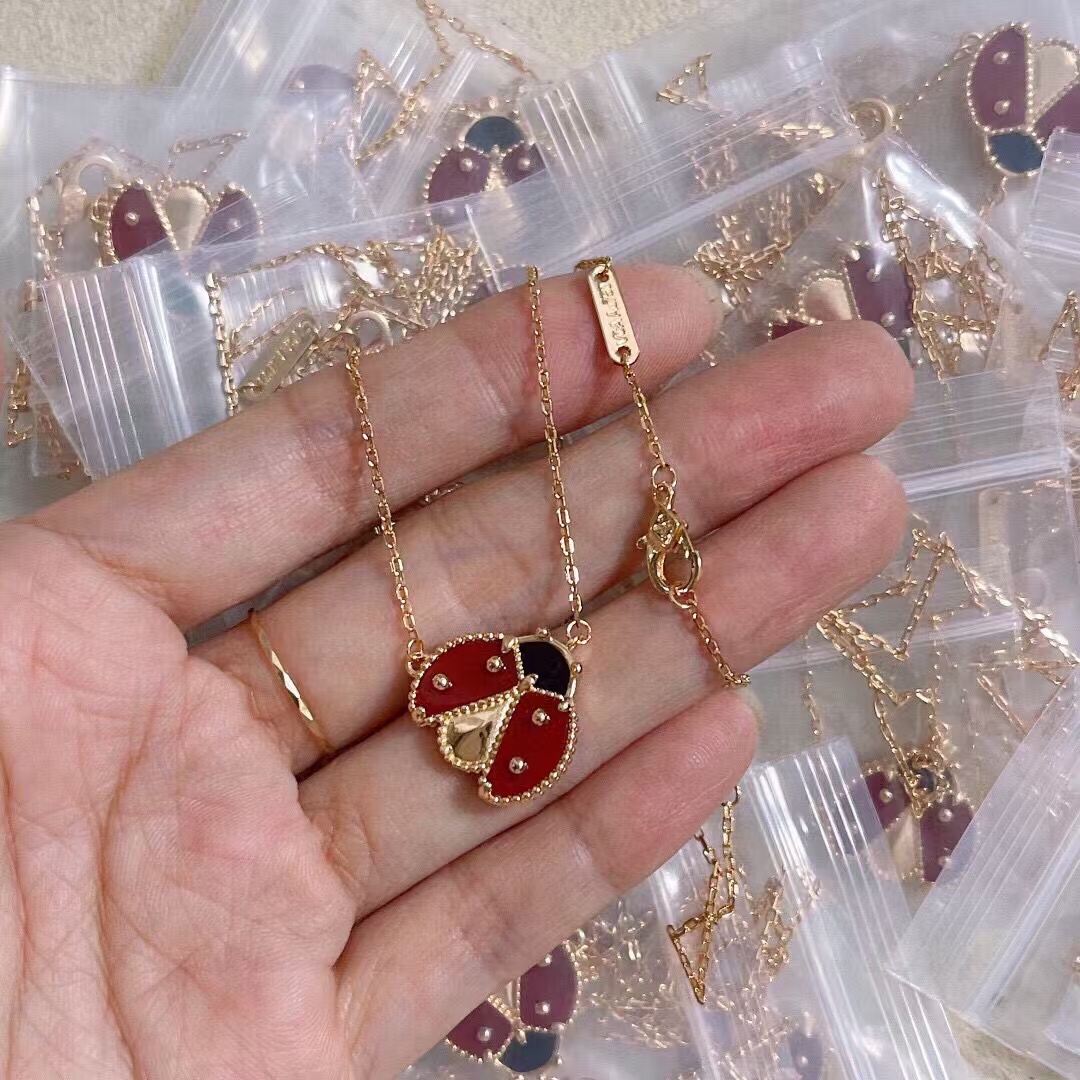 Van Cleef & Arpels Necklace