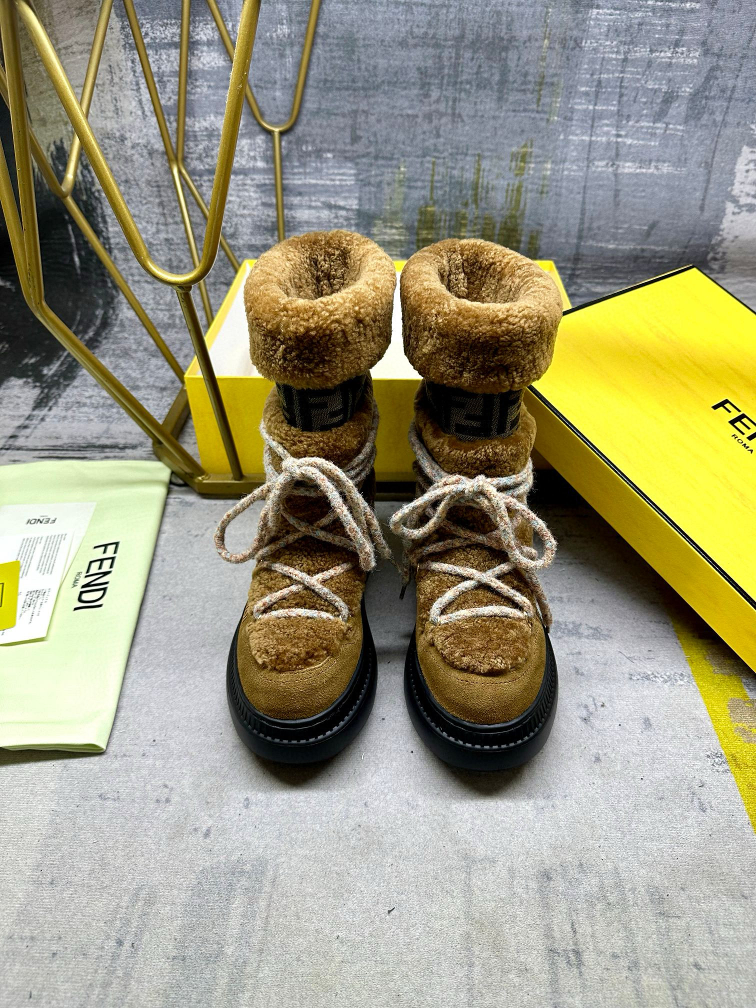 FENDI Apres-ski boots