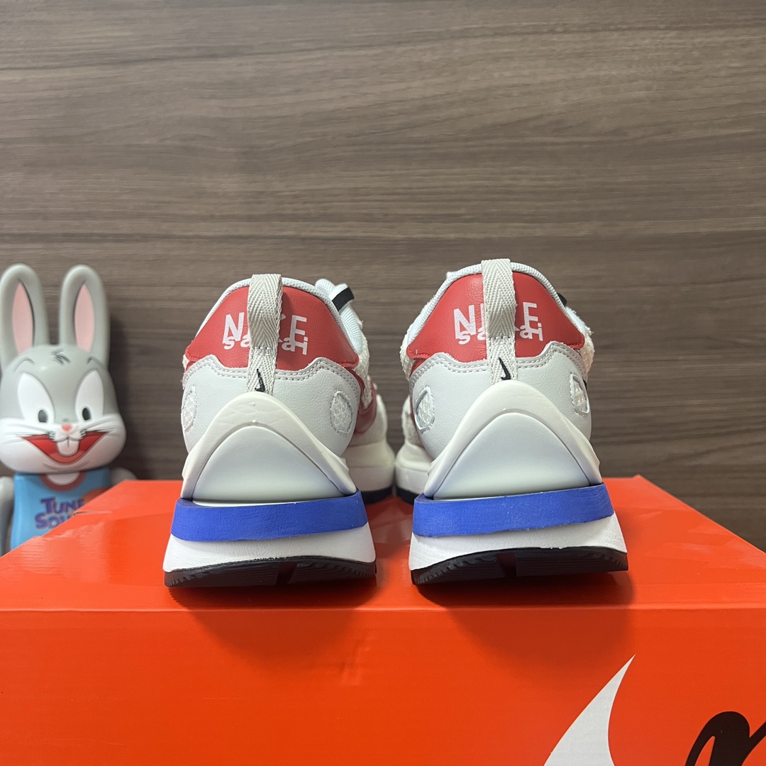 nike FragmentDesignxSacai xNike LDWaffle sneakers