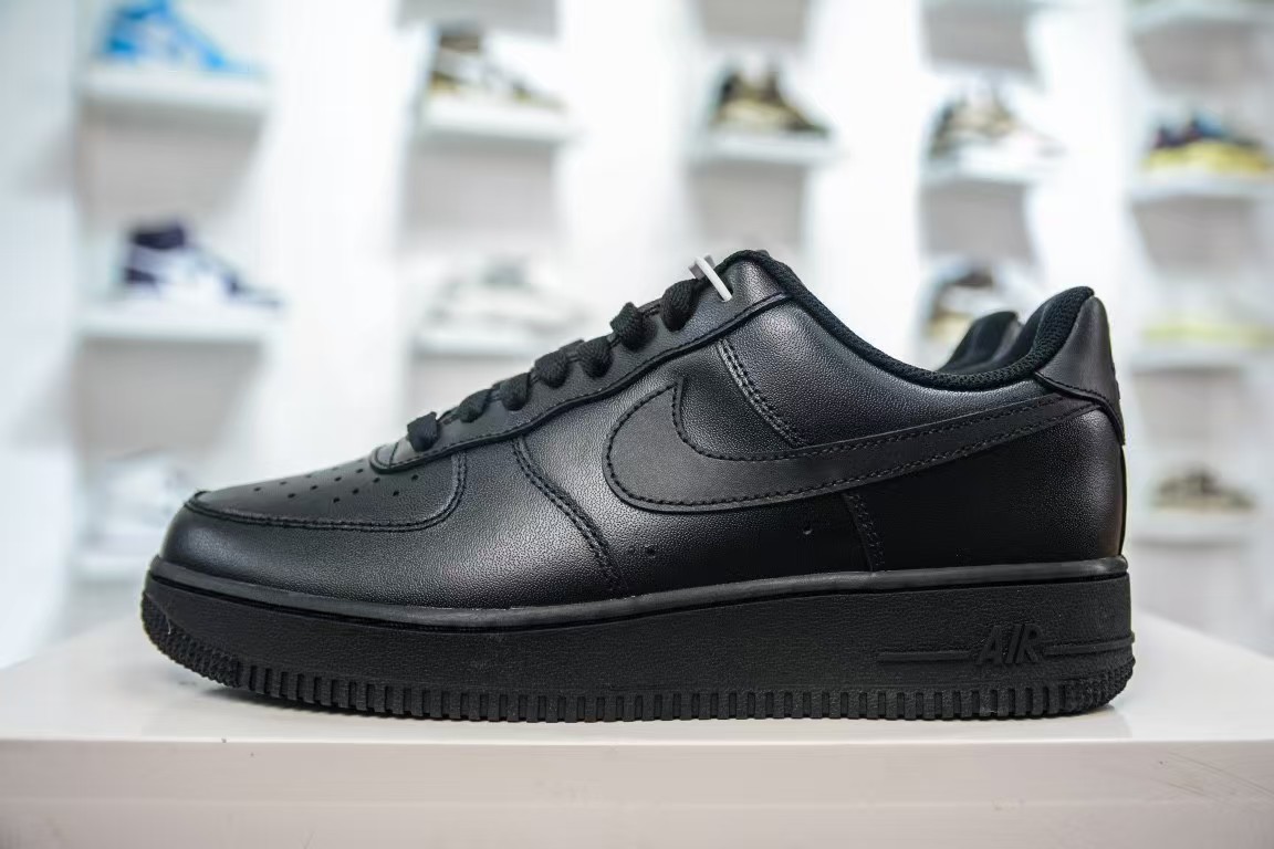 Nike Air Force 1'07 sneakers