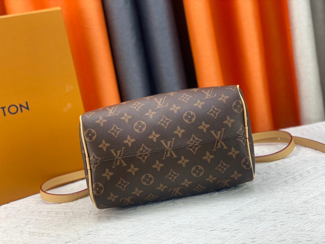 LV Handbag （Customizable name）
