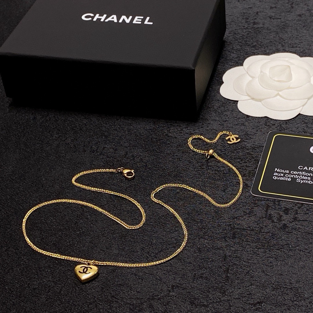 CHANEL Necklace