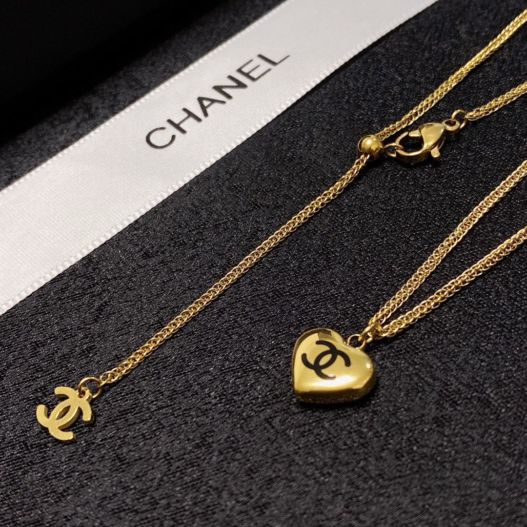CHANEL Necklace