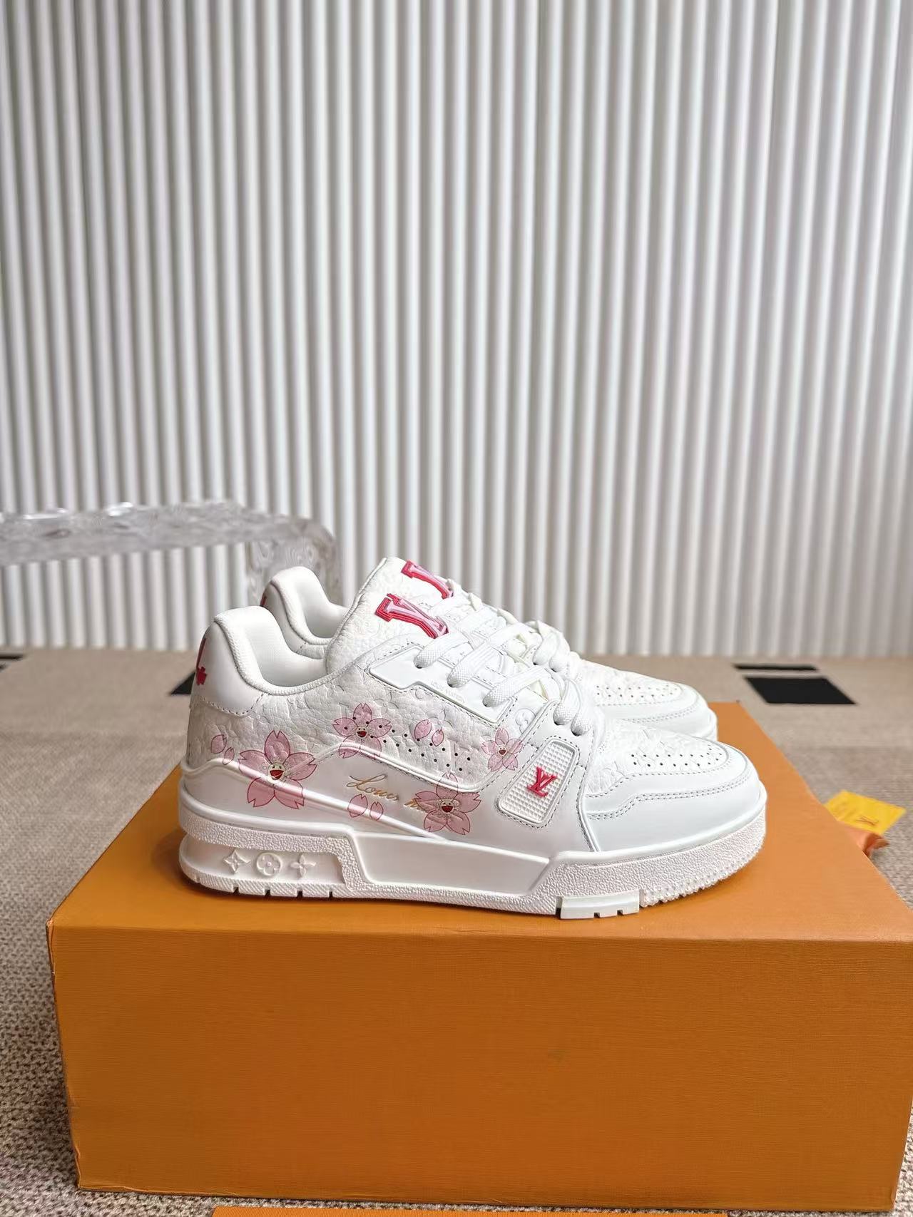 LV & TM Trainer (Cherry Blossom)