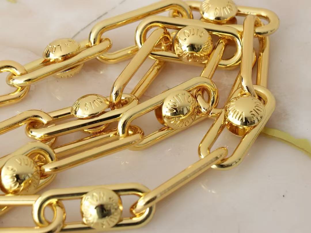 LV & TM Pochette Accessoires Bag 22cm