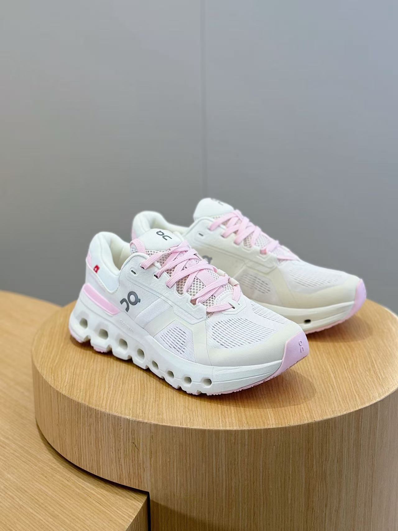 Cloudventure Sneakers