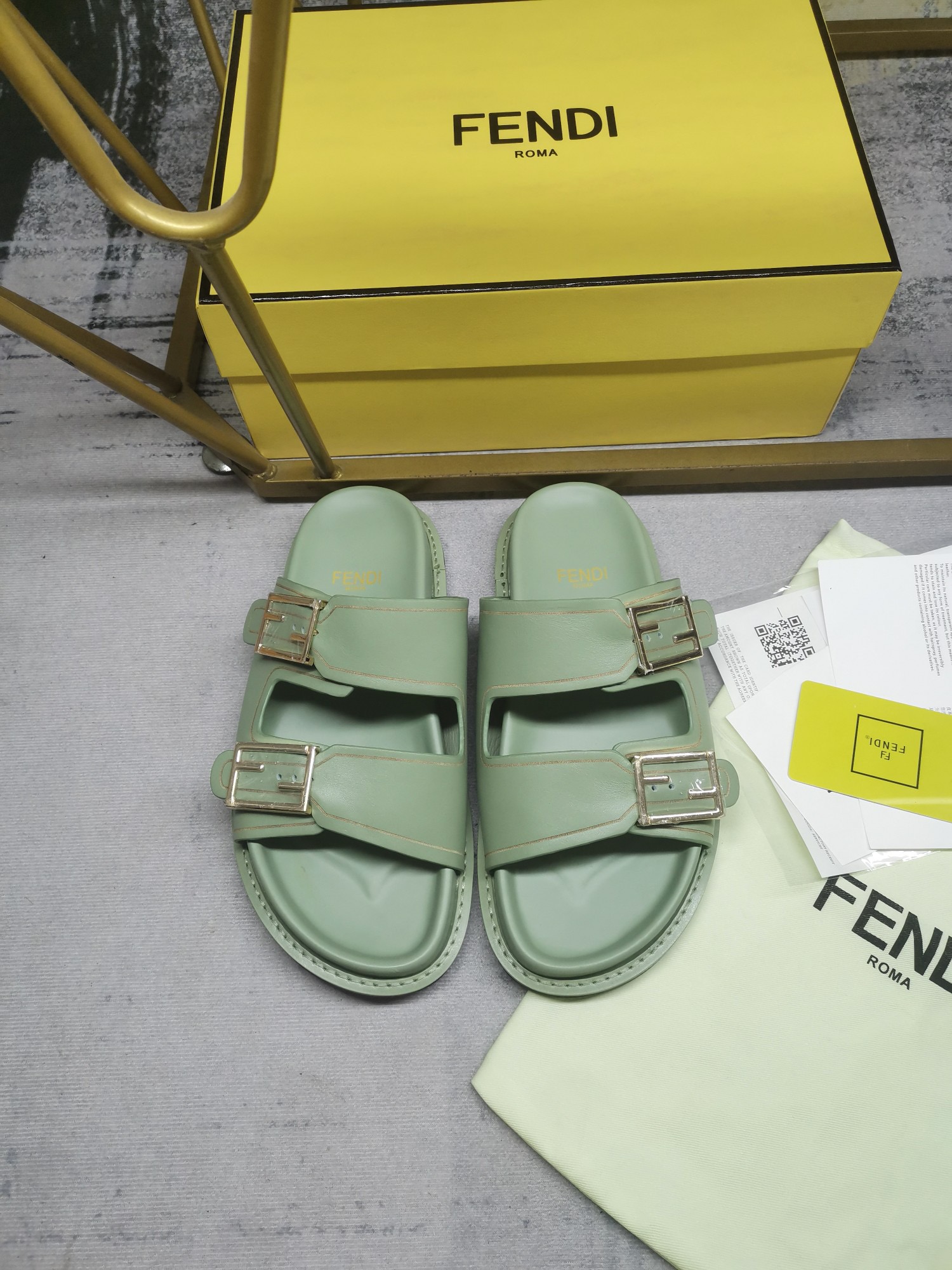 FENDI Feel
