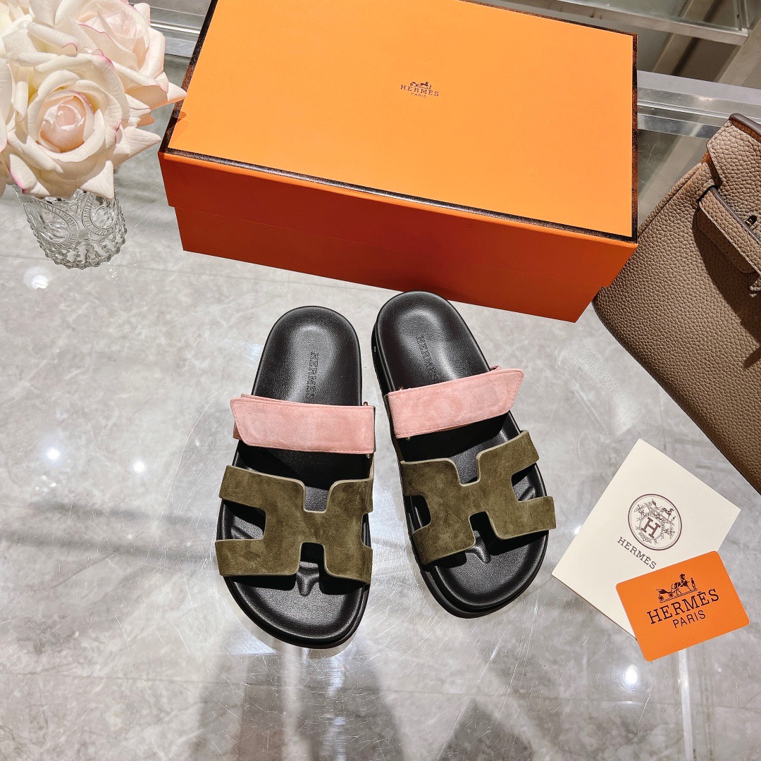 HERMES Chypre Sandals