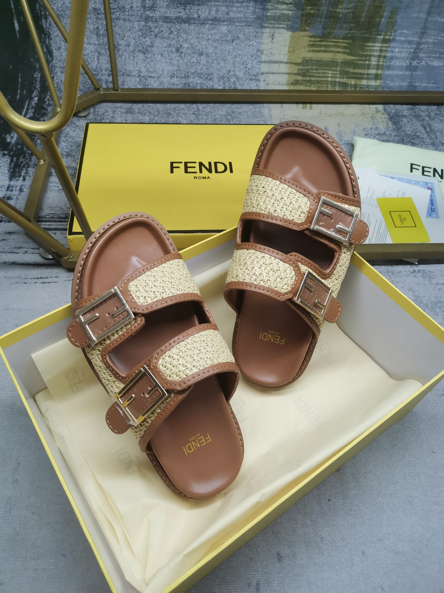 FENDI Feel