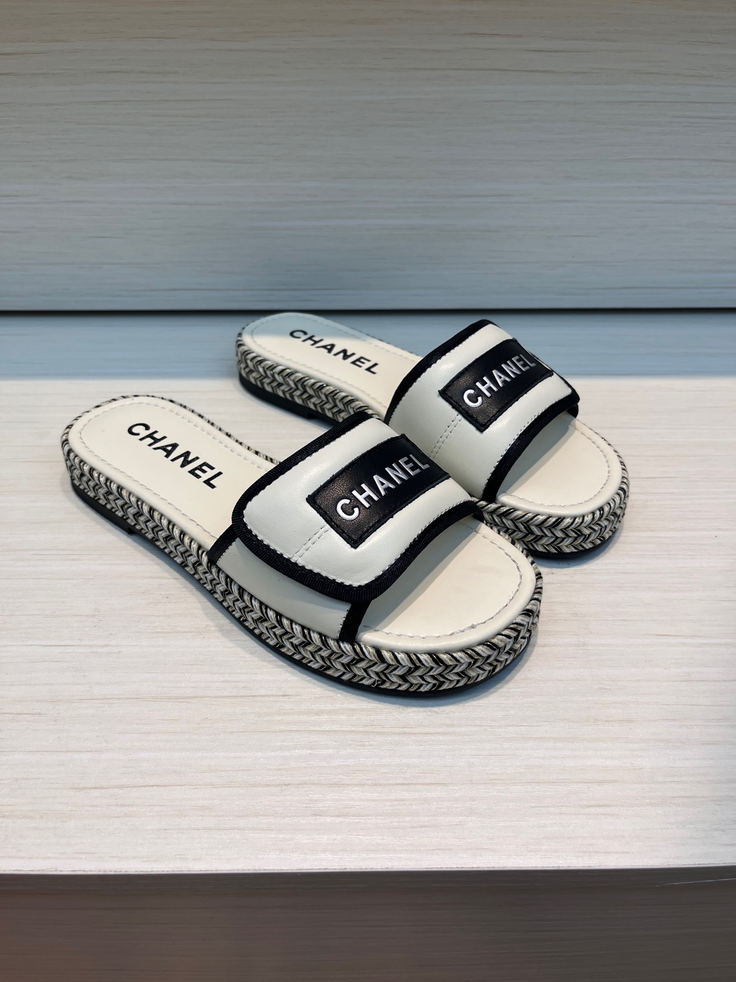 CHANEL Slippers