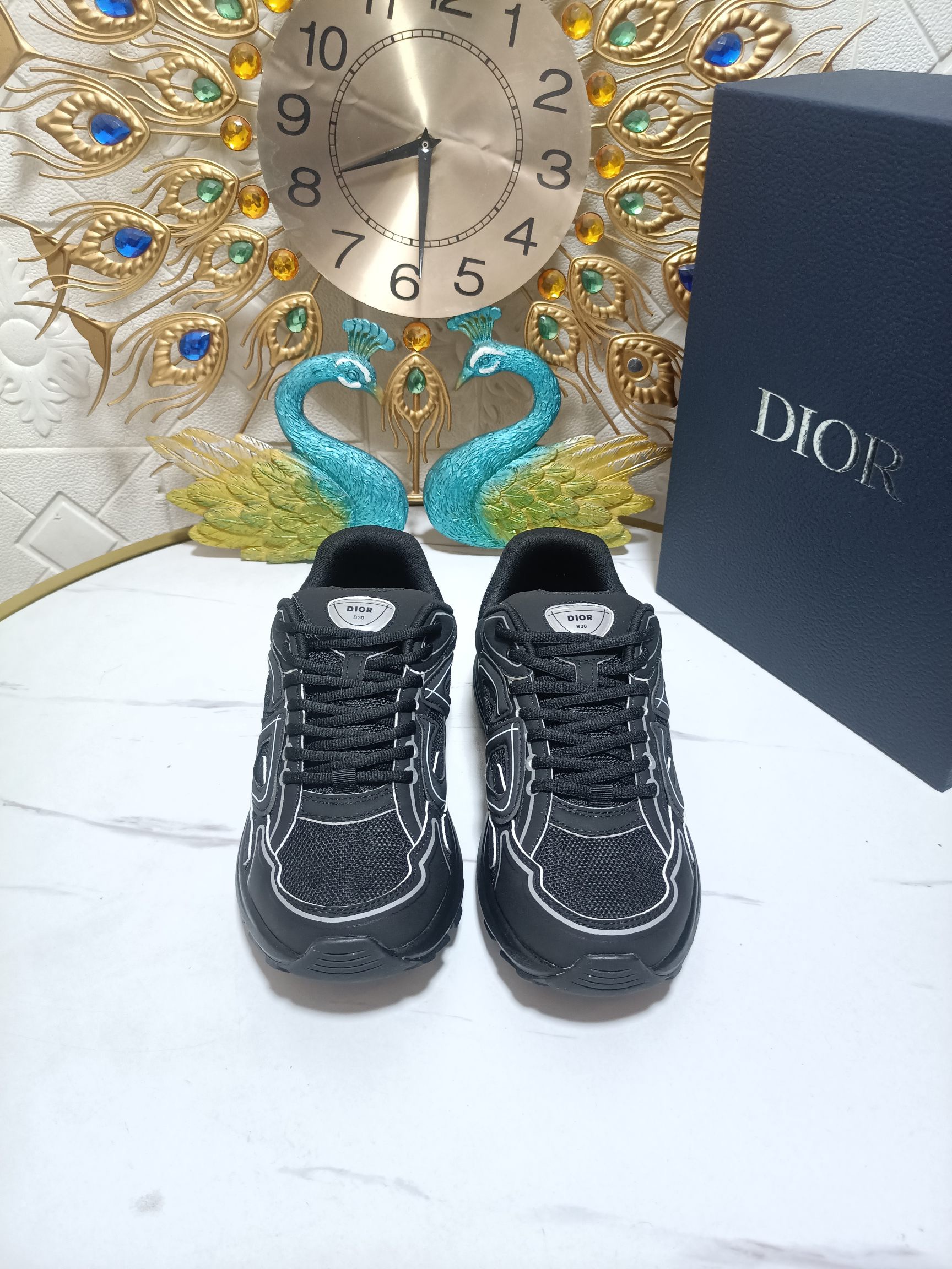 DIOR B30 Sneakers