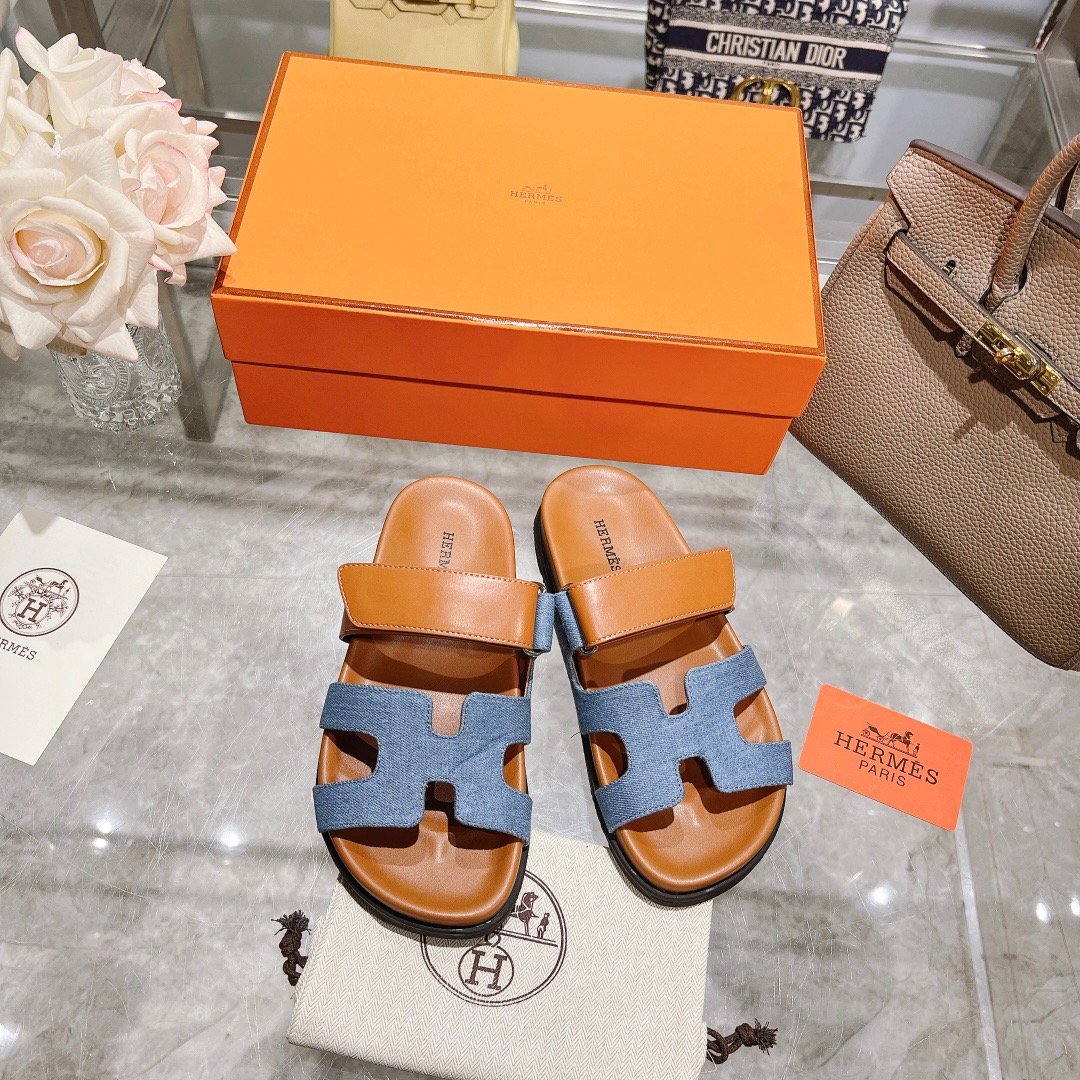 HERMES Chypre Sandals