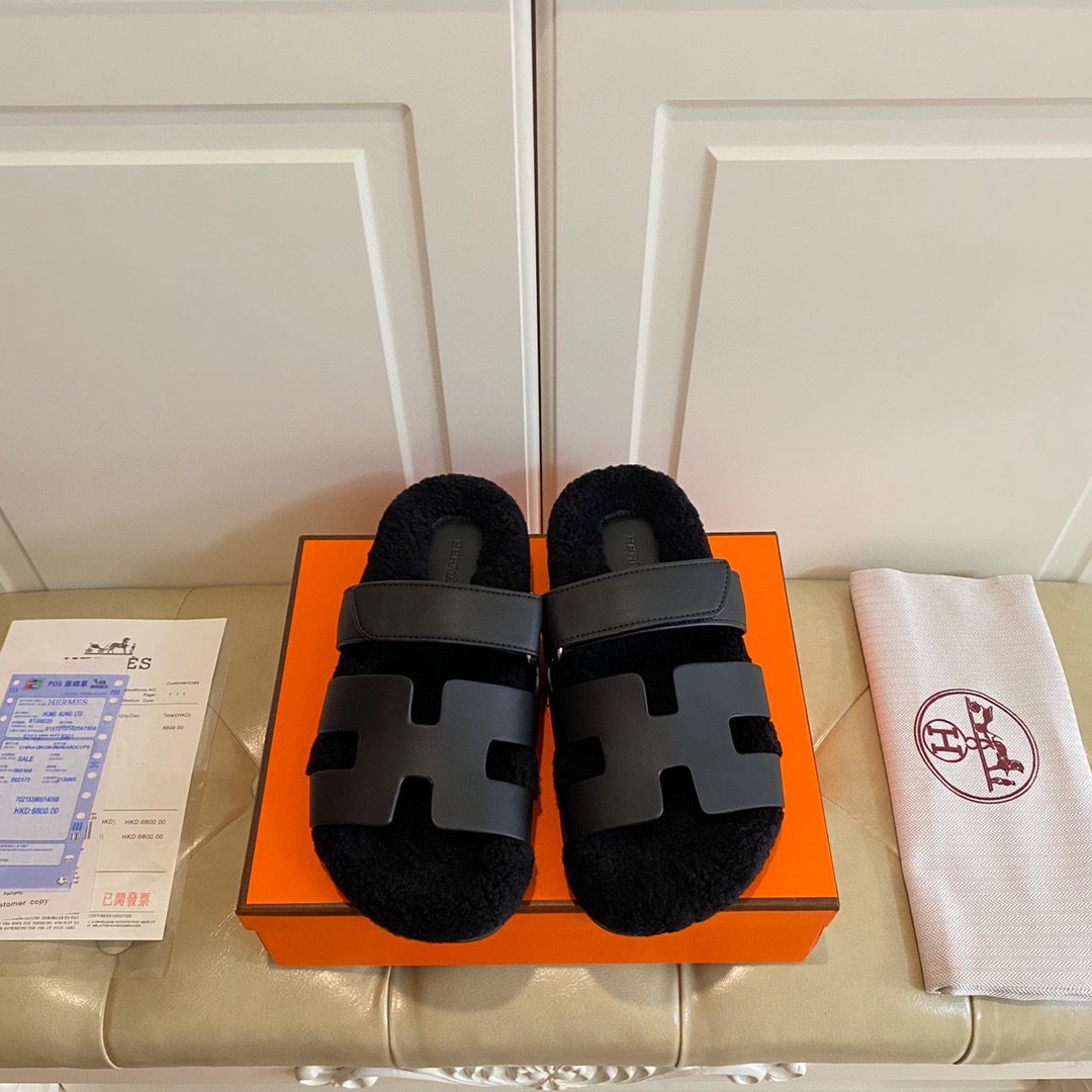 HERMES Chypre FUR Sandals