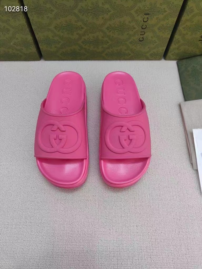 Gucci Women's interlocking double G slippers