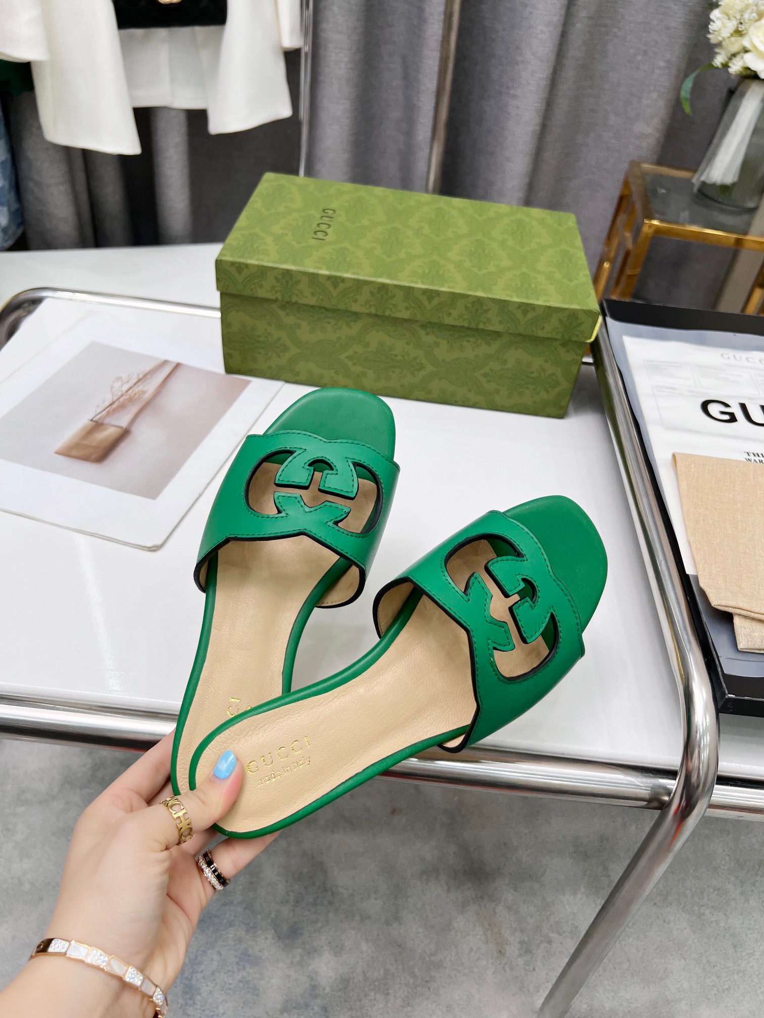 Gucci Women's interlocking double G hollow-out detail slippers