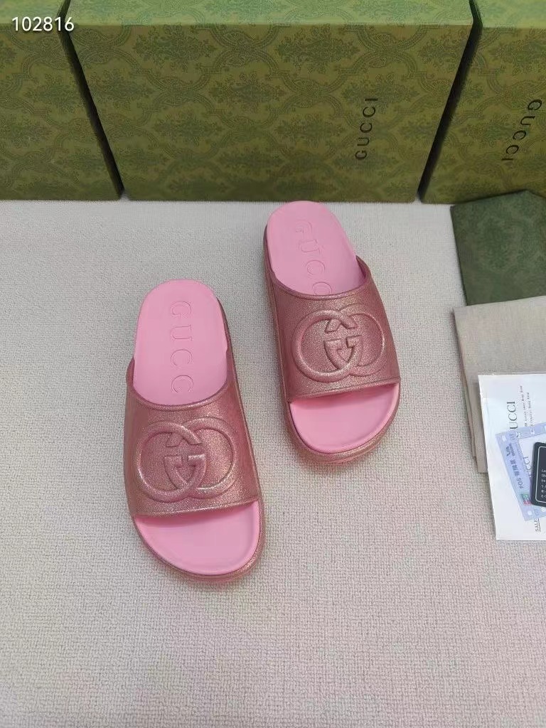 Gucci Women's interlocking double G slippers
