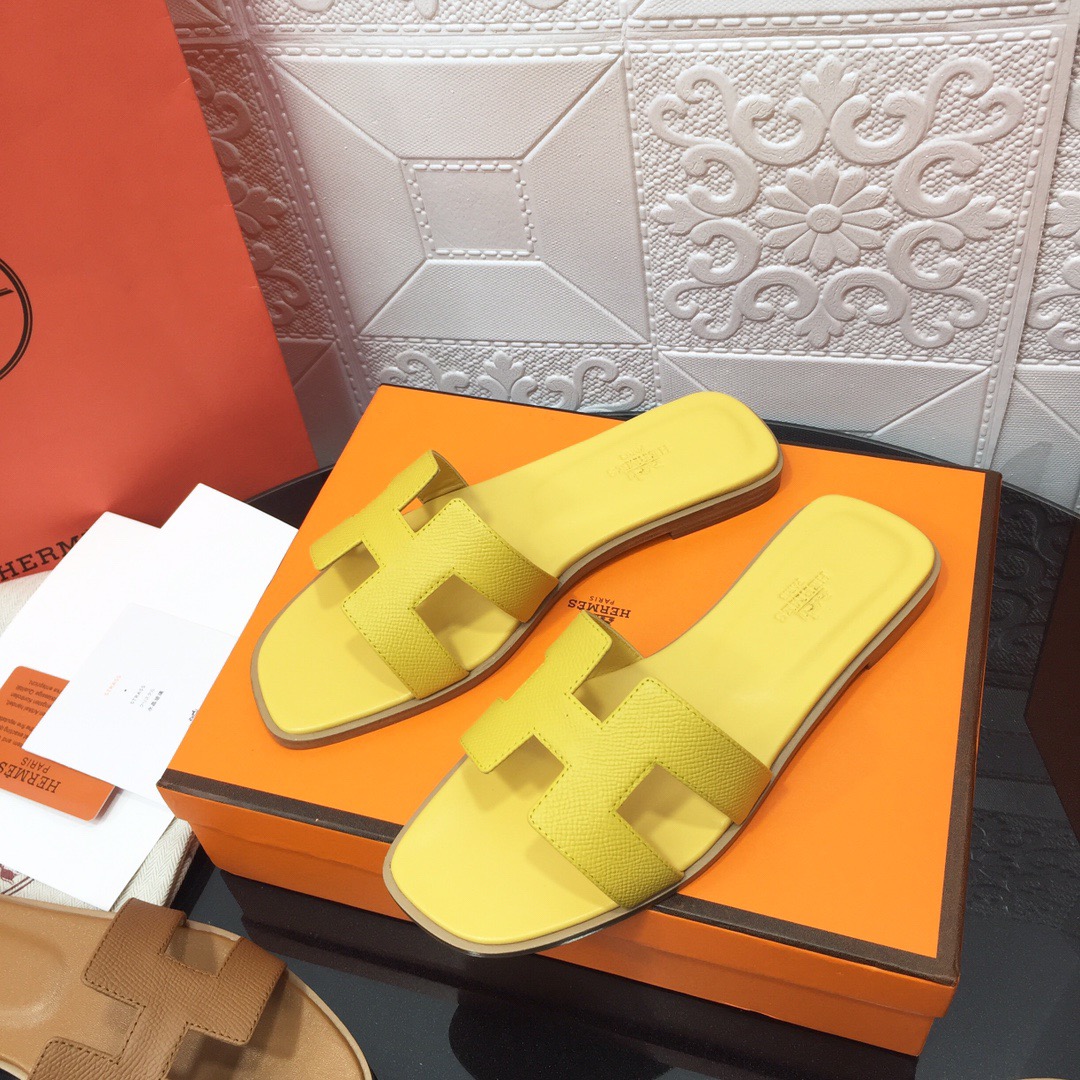 HERMES Oran Slippers