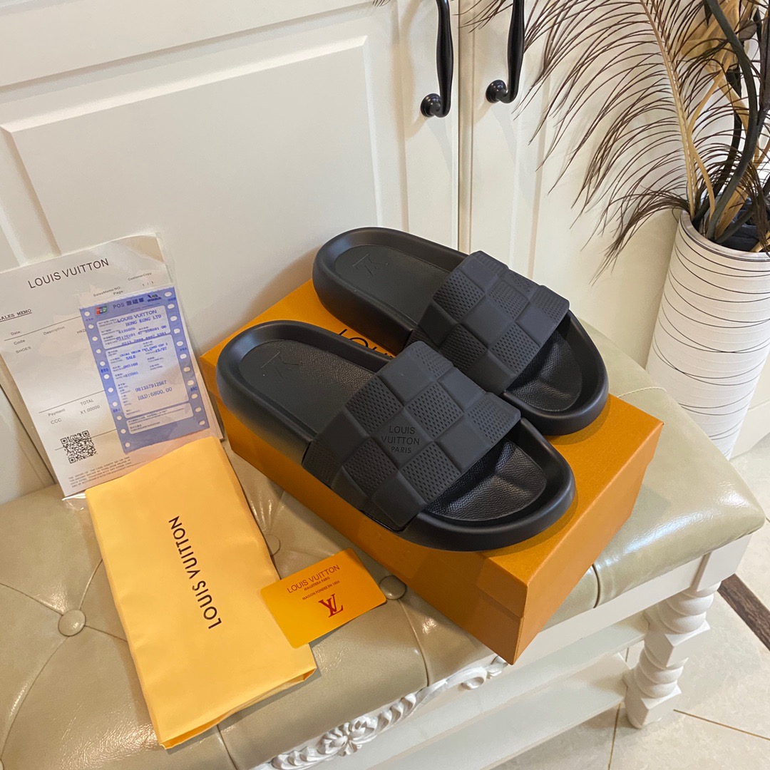 LV Plaid Slippers
