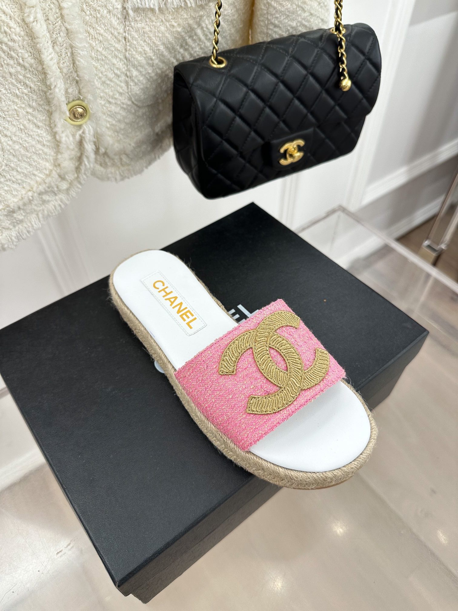 CHANEL Knitted Slippers