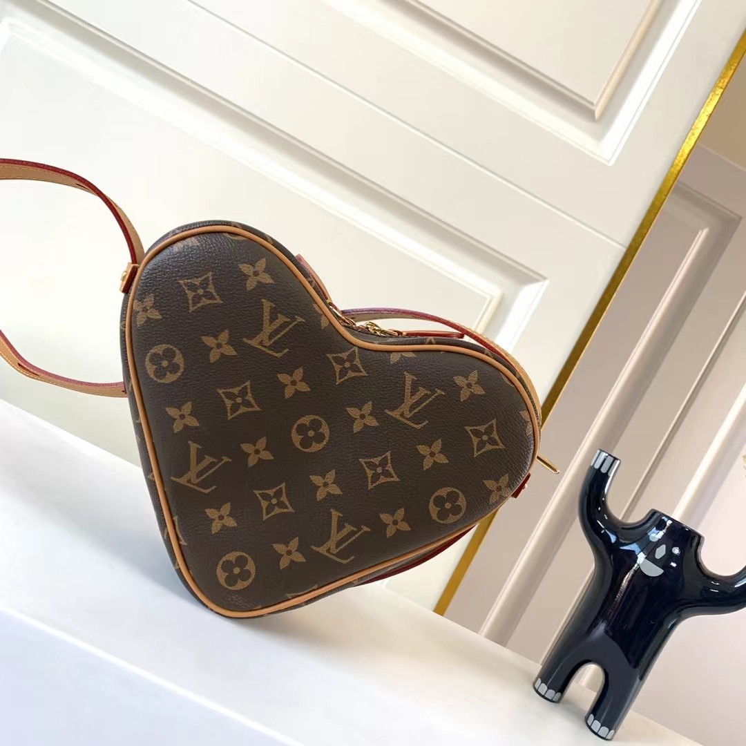 LV Heart bag