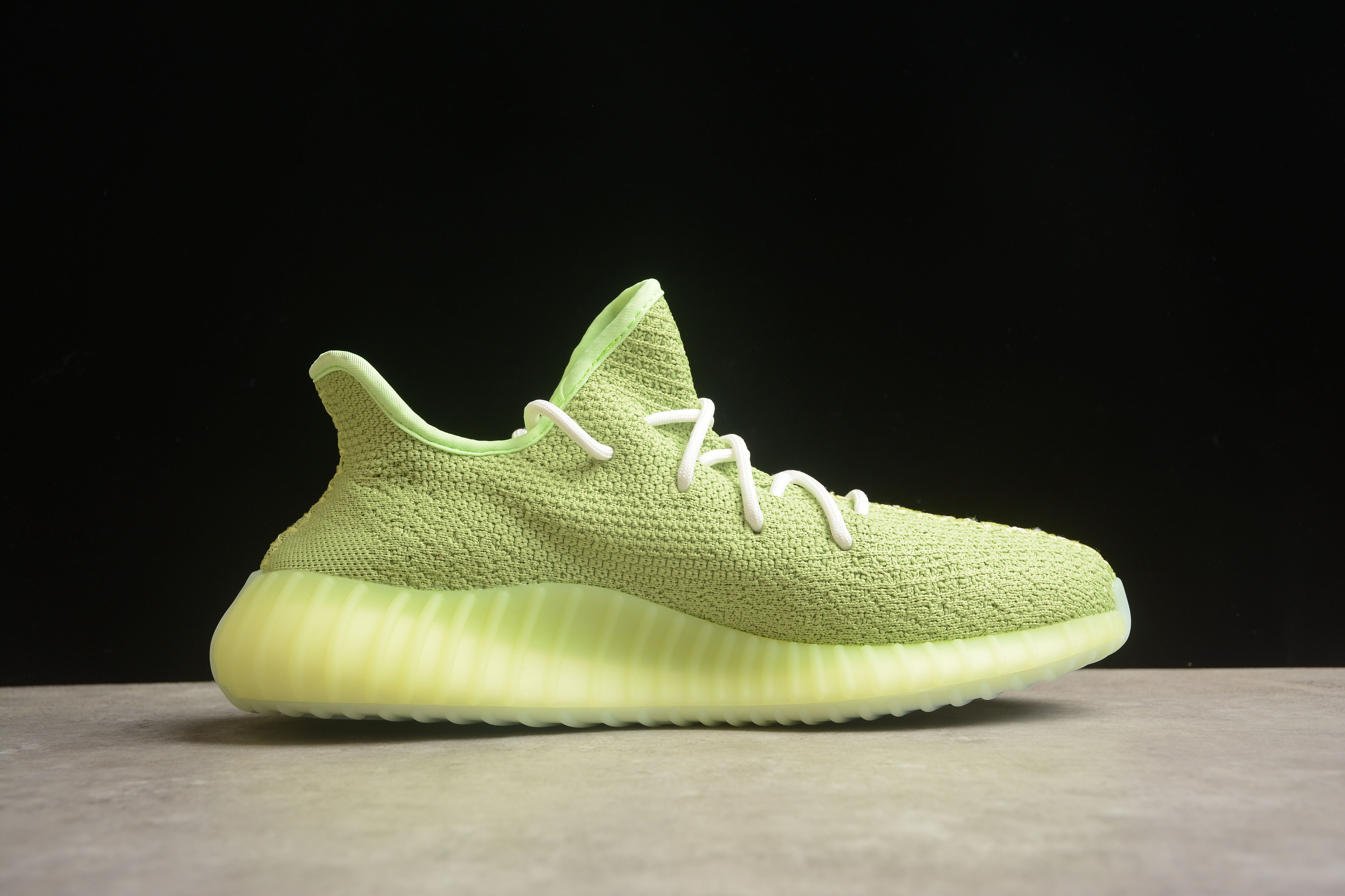 Adidas Yeezy Boost 350V2