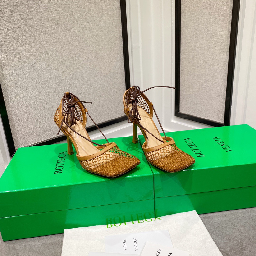 BOTTEGA VENETA Women's Stretch heels