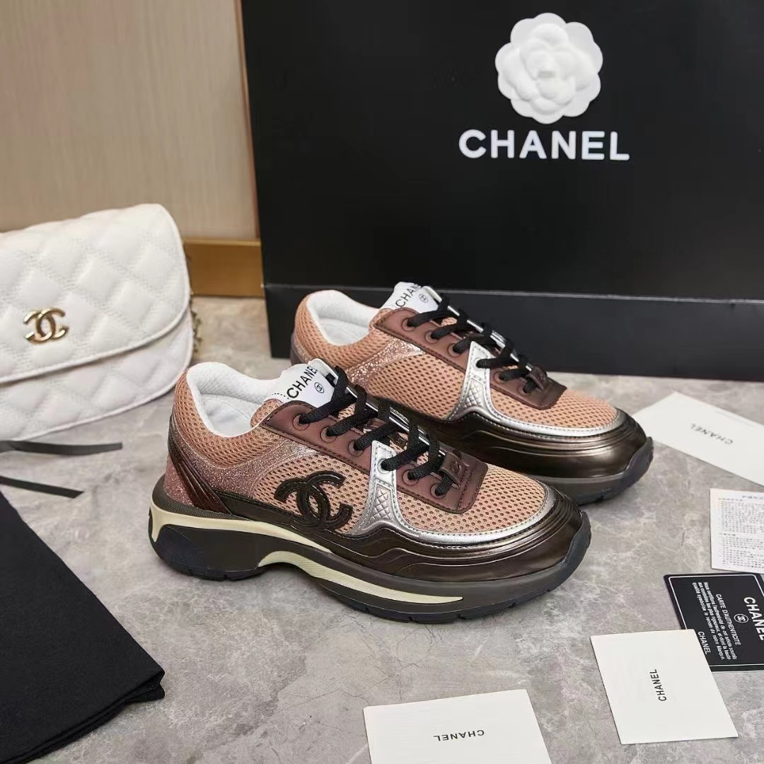 CHANEL Casual Sneakers