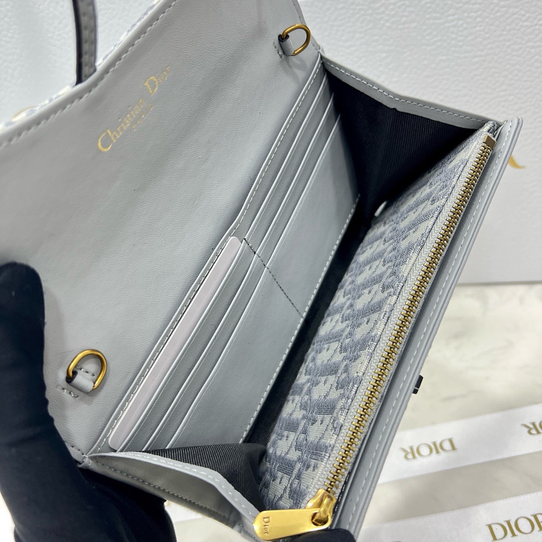 DIOR CROSSBODY Wallet