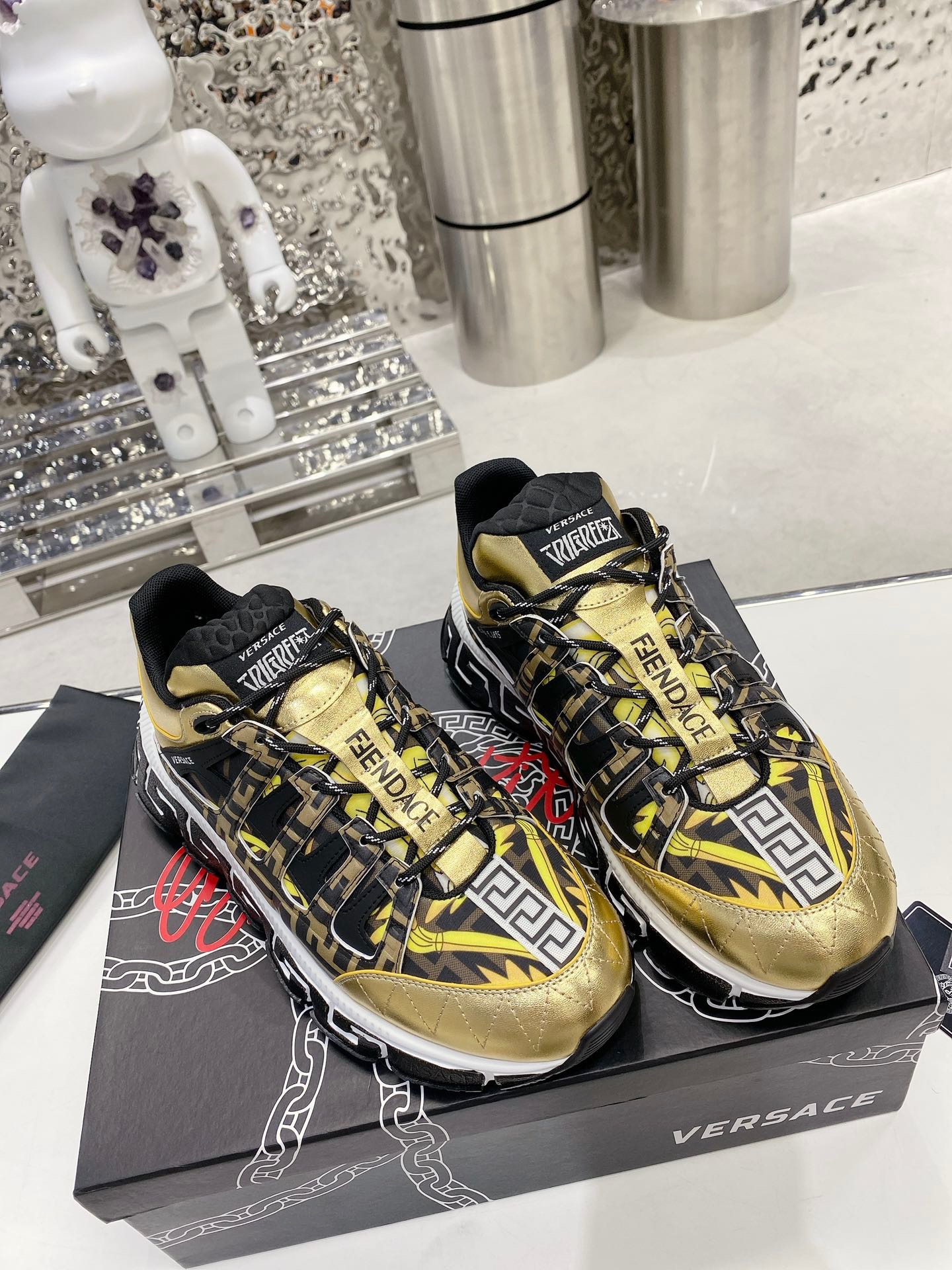 VERSACE Trigreca Sneakers