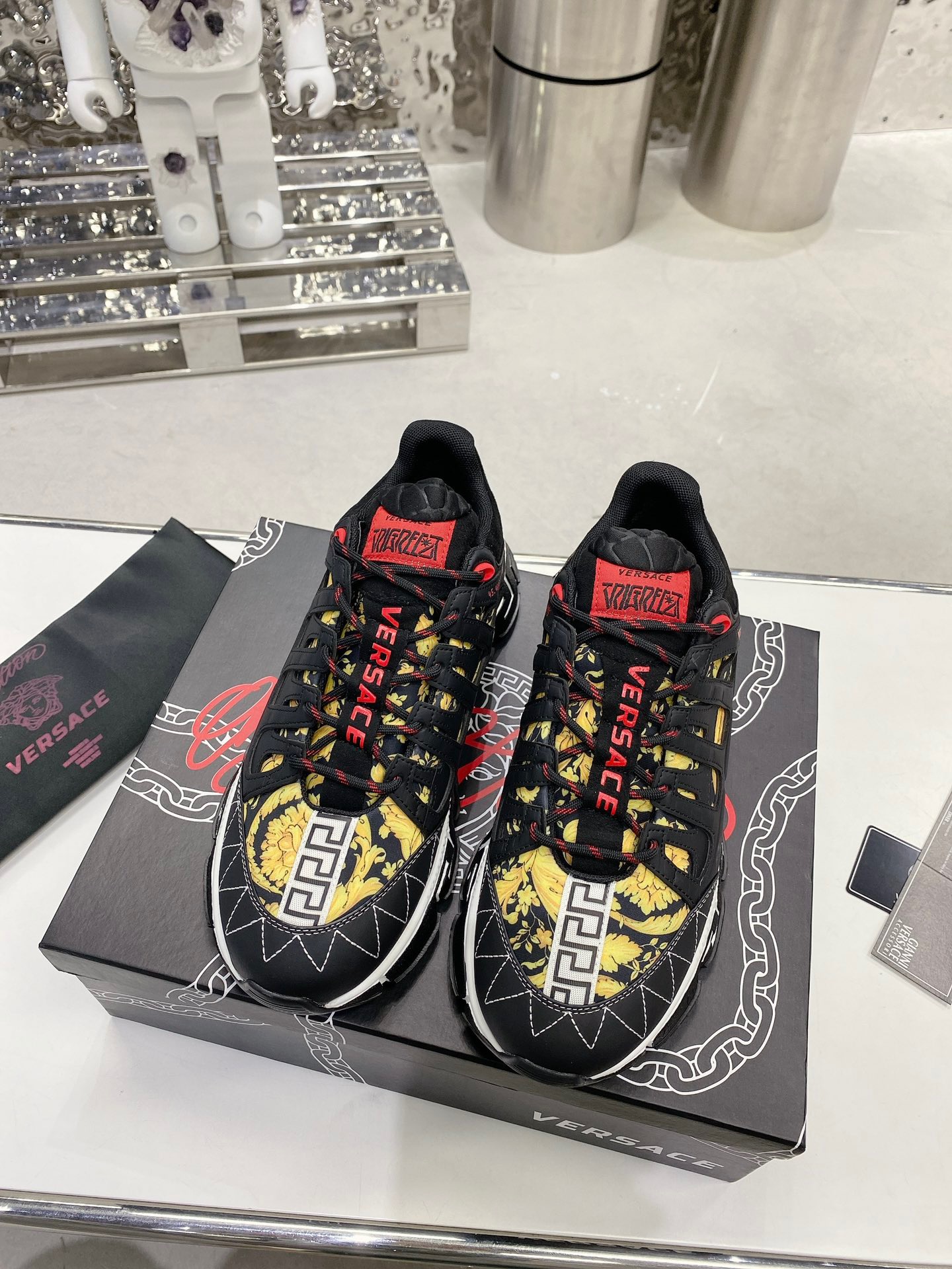 VERSACE Trigreca Sneakers
