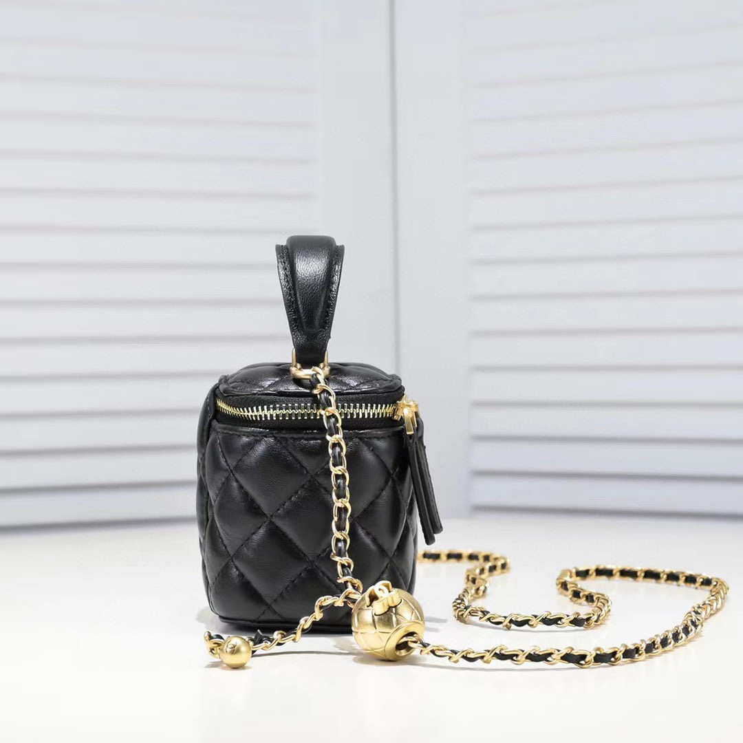 CHANEL Small portable makeup case