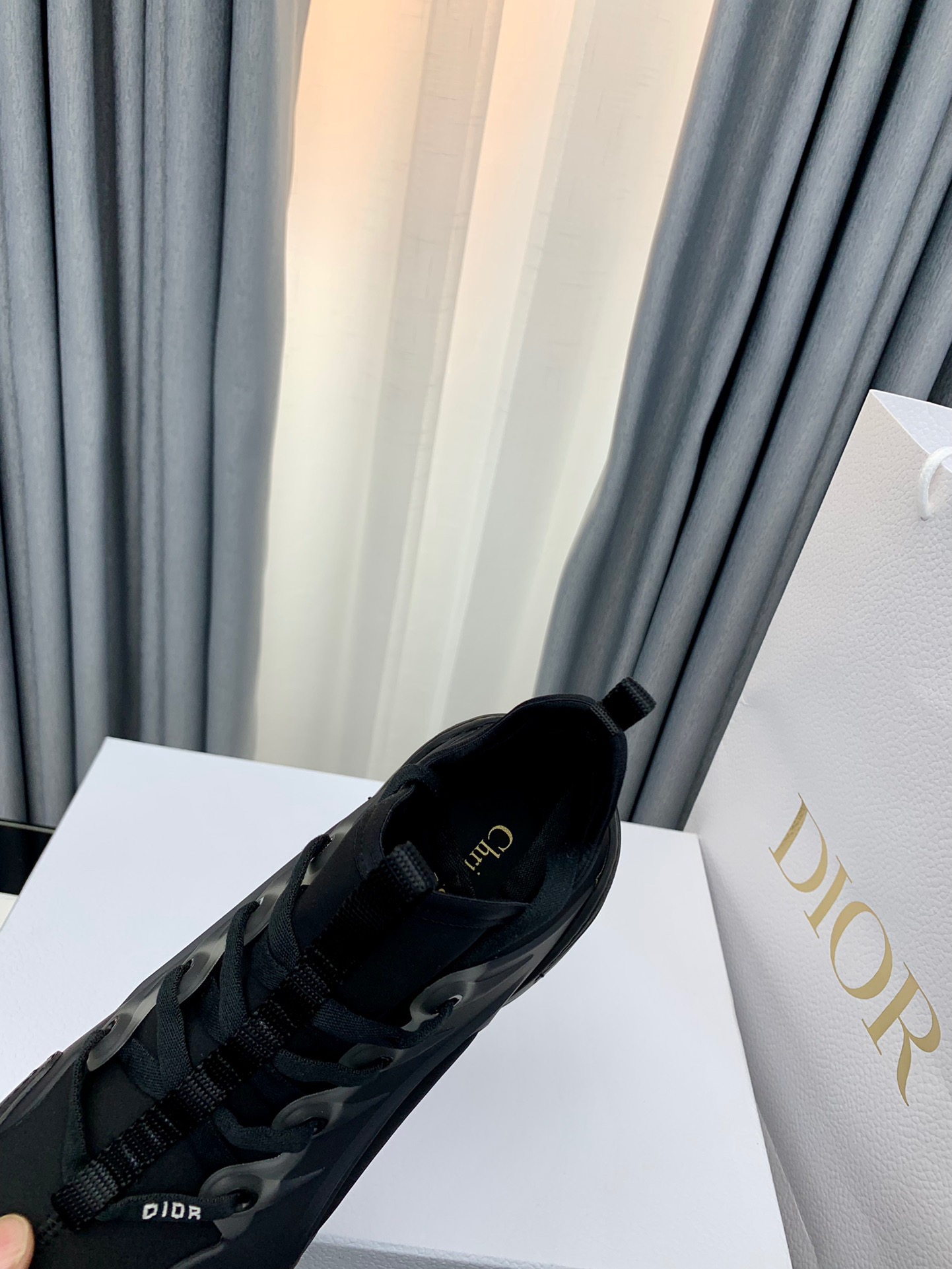 DIOR D-CONNECT Sneakers