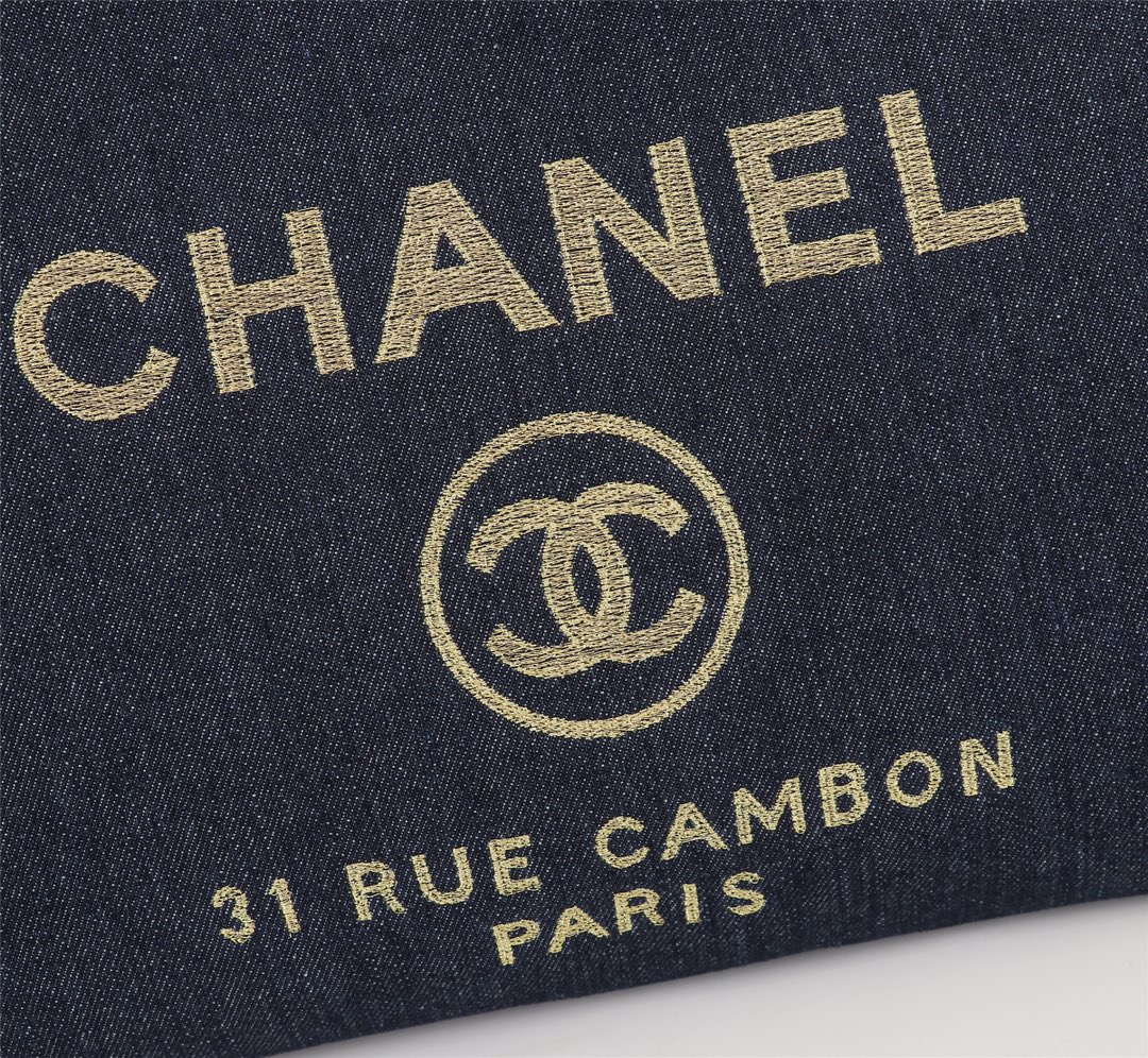CHANEL 31 RUE CAMBON Bag