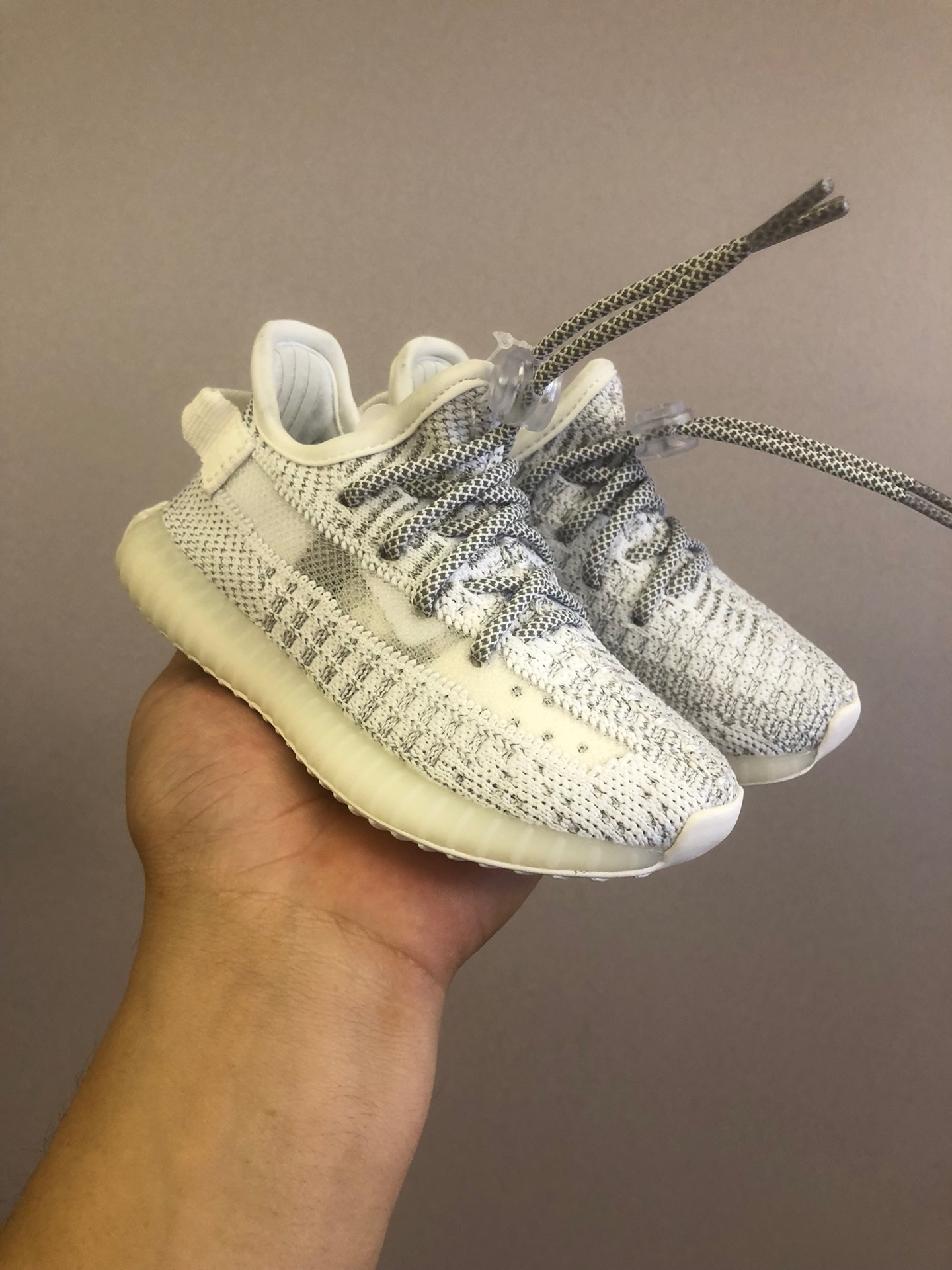 Yeezy 350 Kid shoes