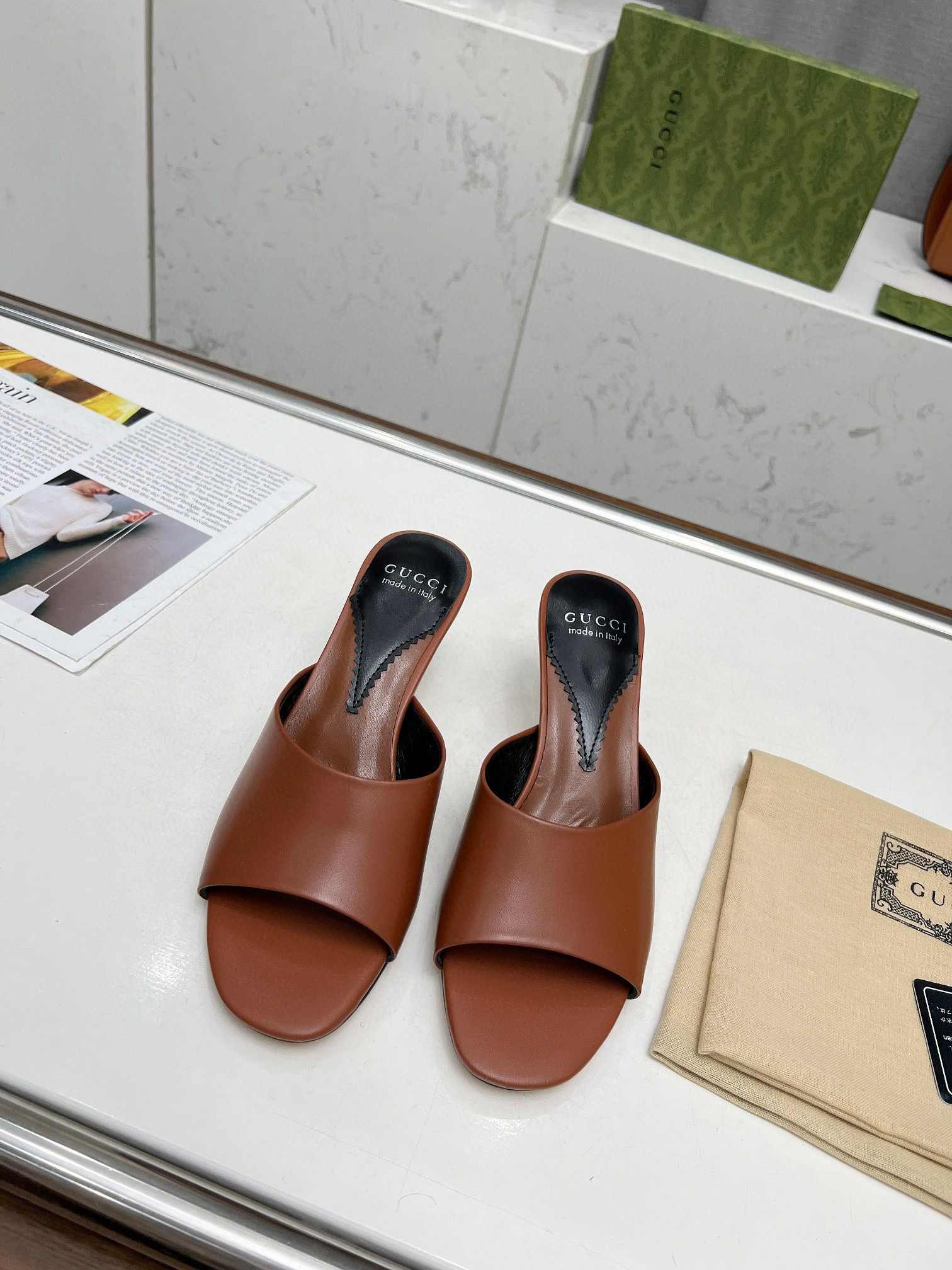 GUCCI G letter heel slippers