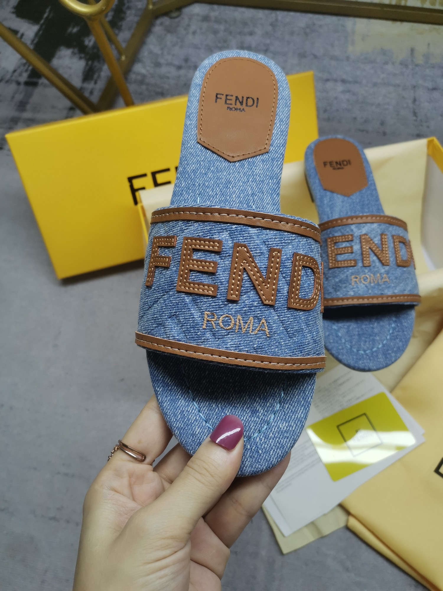 FENDI Canvas embroidery Slippers